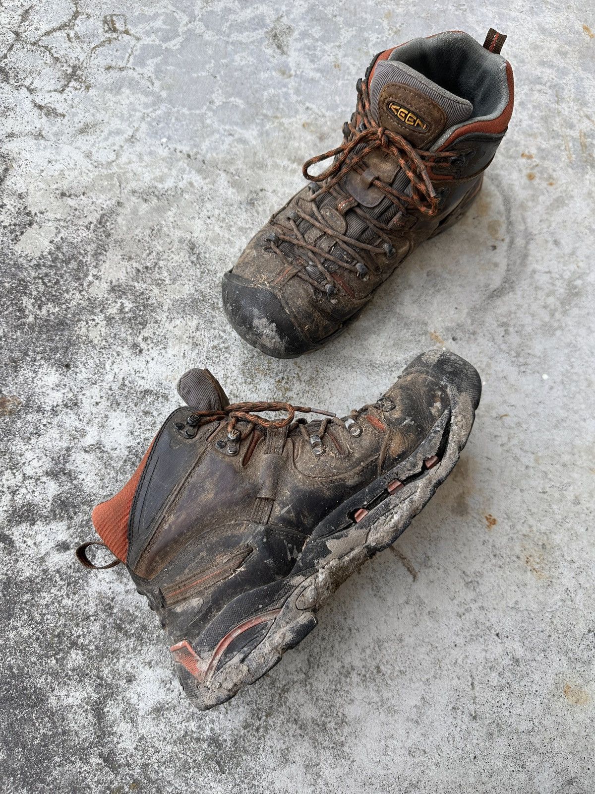 KEEN Thrashed Pittsburgh Waterproof Work Hiking Boot workwear Size US 11.5 / EU 44-45 - 2 Thumbnail