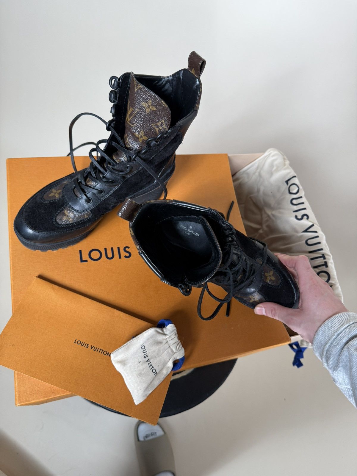 Women's Louis Vuitton Laureate Platform Desert Boots