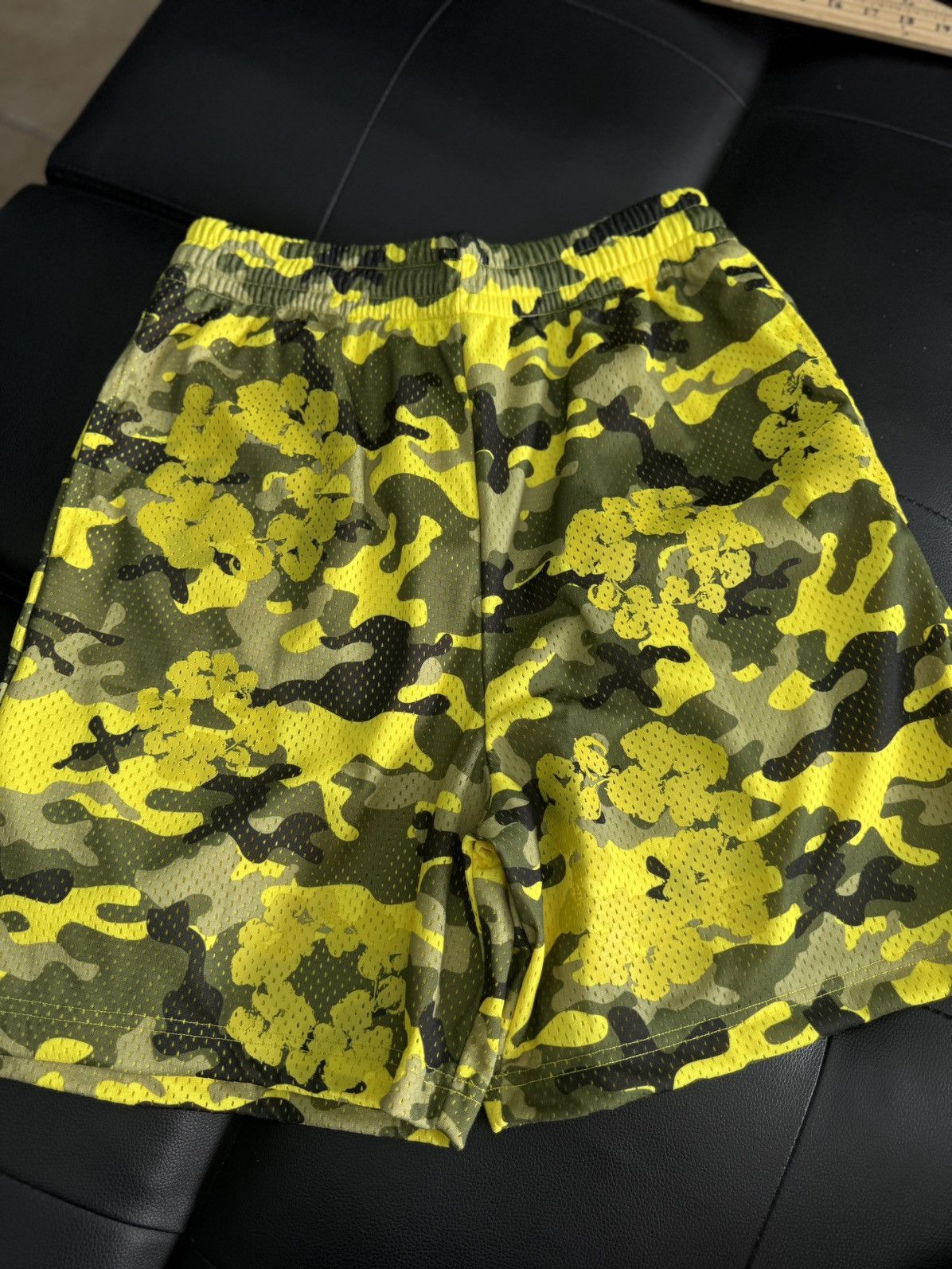 DENIM TEARS Denim Tears Mesh Summer Shorts Yellow Camo Size Small (NEW) Size US 29 - 1 Thumbnail