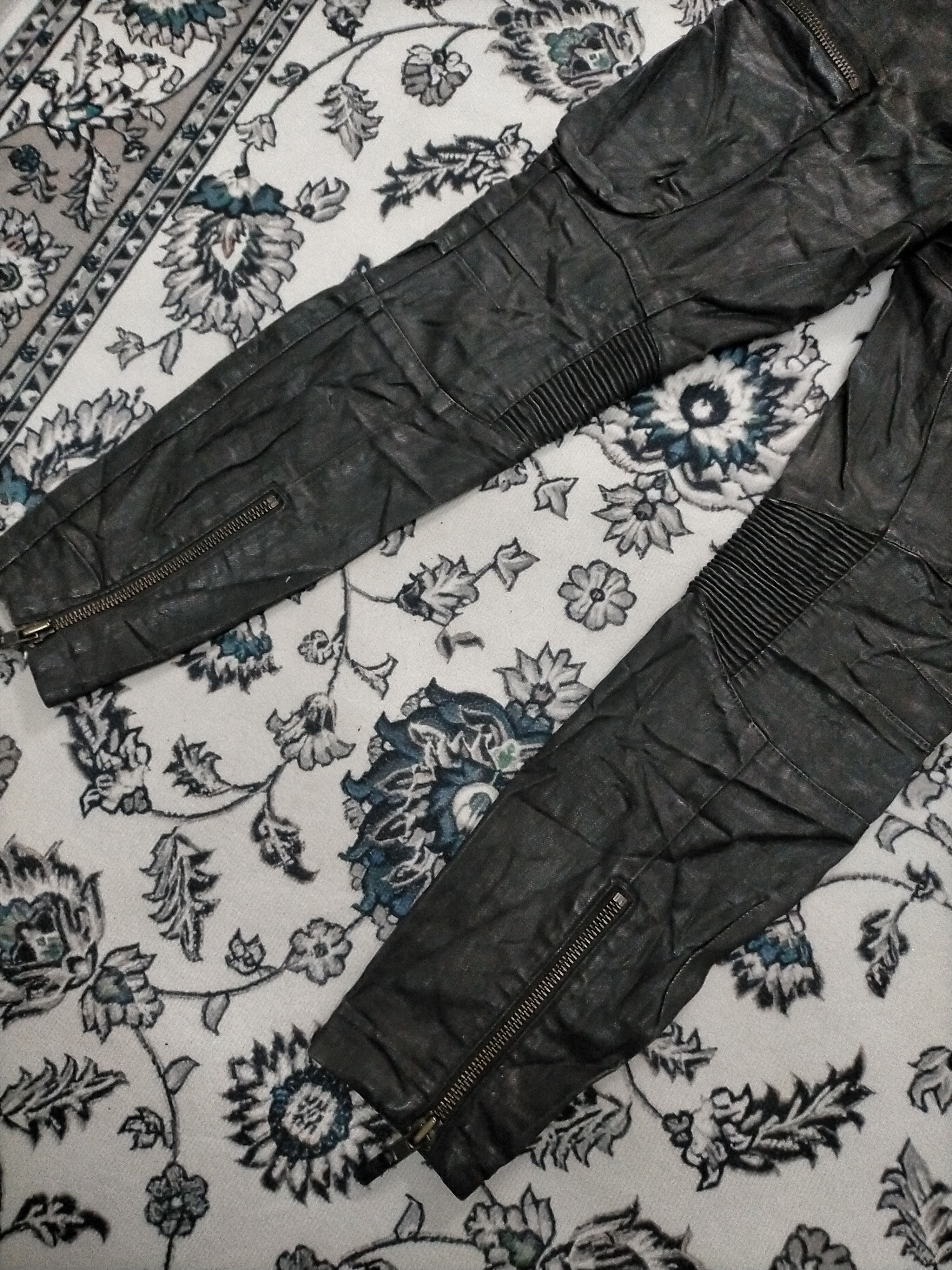 Allsaints × Saint Laurent Paris × Yves Saint Laurent 🔥 Designer 🔥Allsaints Aviator Gloss Trouser Leather Size US 29 - 7 Thumbnail