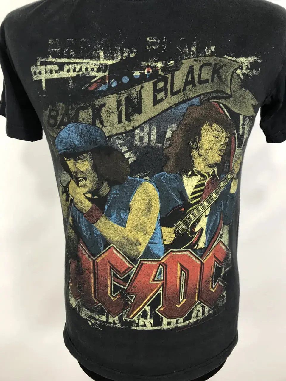 AC/DC × Band Tees AC/DC TSHIRT vintage 2012 size M Size US M / EU 48-50 / 2 - 3 Thumbnail