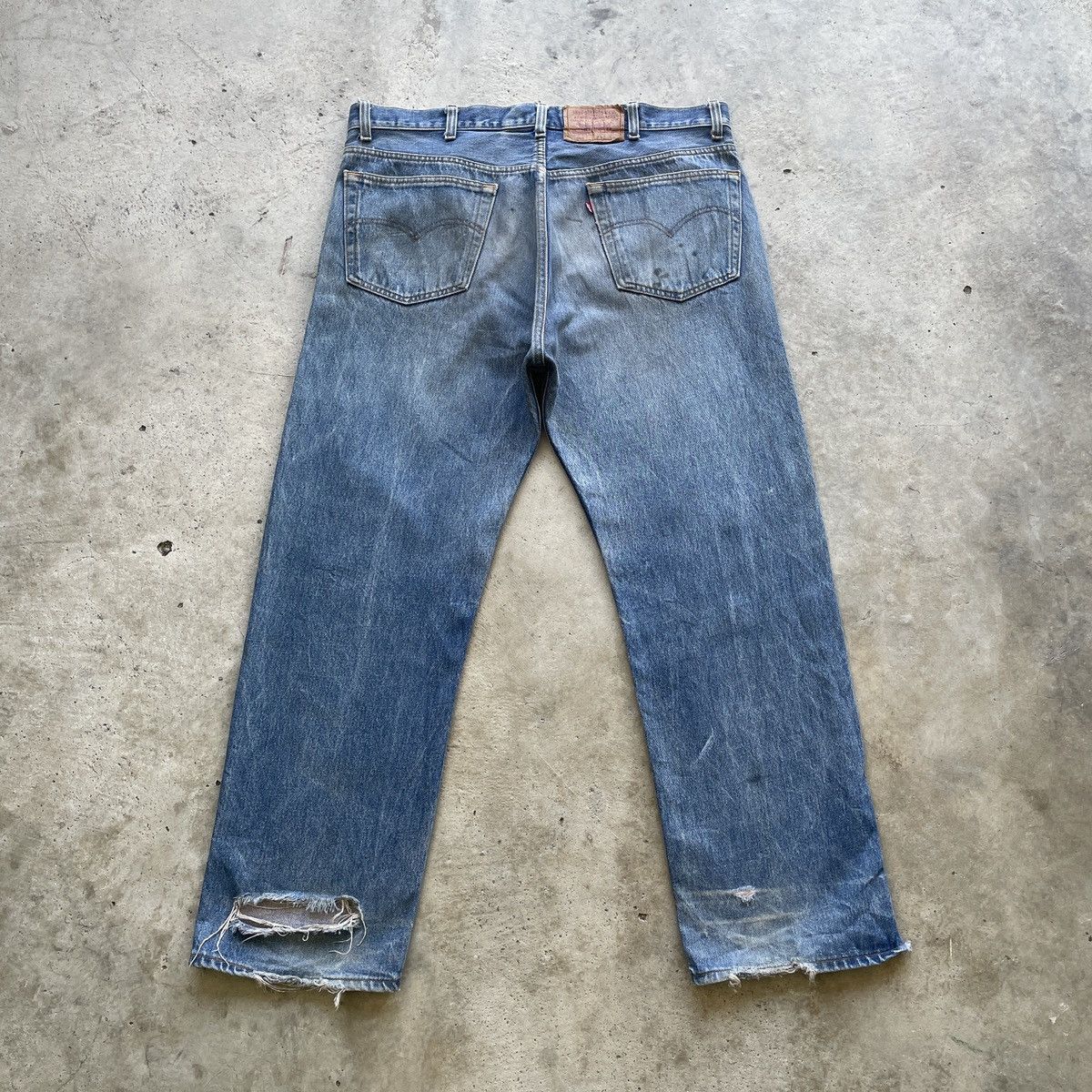 Levi's 90s Vintage Levi’s 501 Mudwash Jeans Faded Pants Denim W39 Size US 39 - 1 Thumbnail