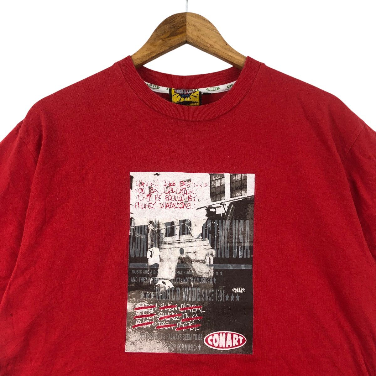Vintage Vintage CONART HIP HOP RAP Graffiti Future Polic Tee Shirt Size US L / EU 52-54 / 3 - 2 Thumbnail