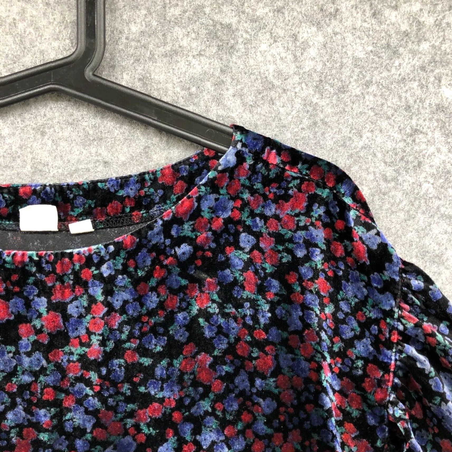 Gap GAP Floral Velvet Shift Dress XSP Multicolor Ruffle Short Sleeve Womens Size XS / US 0-2 / IT 36-38 - 6 Thumbnail