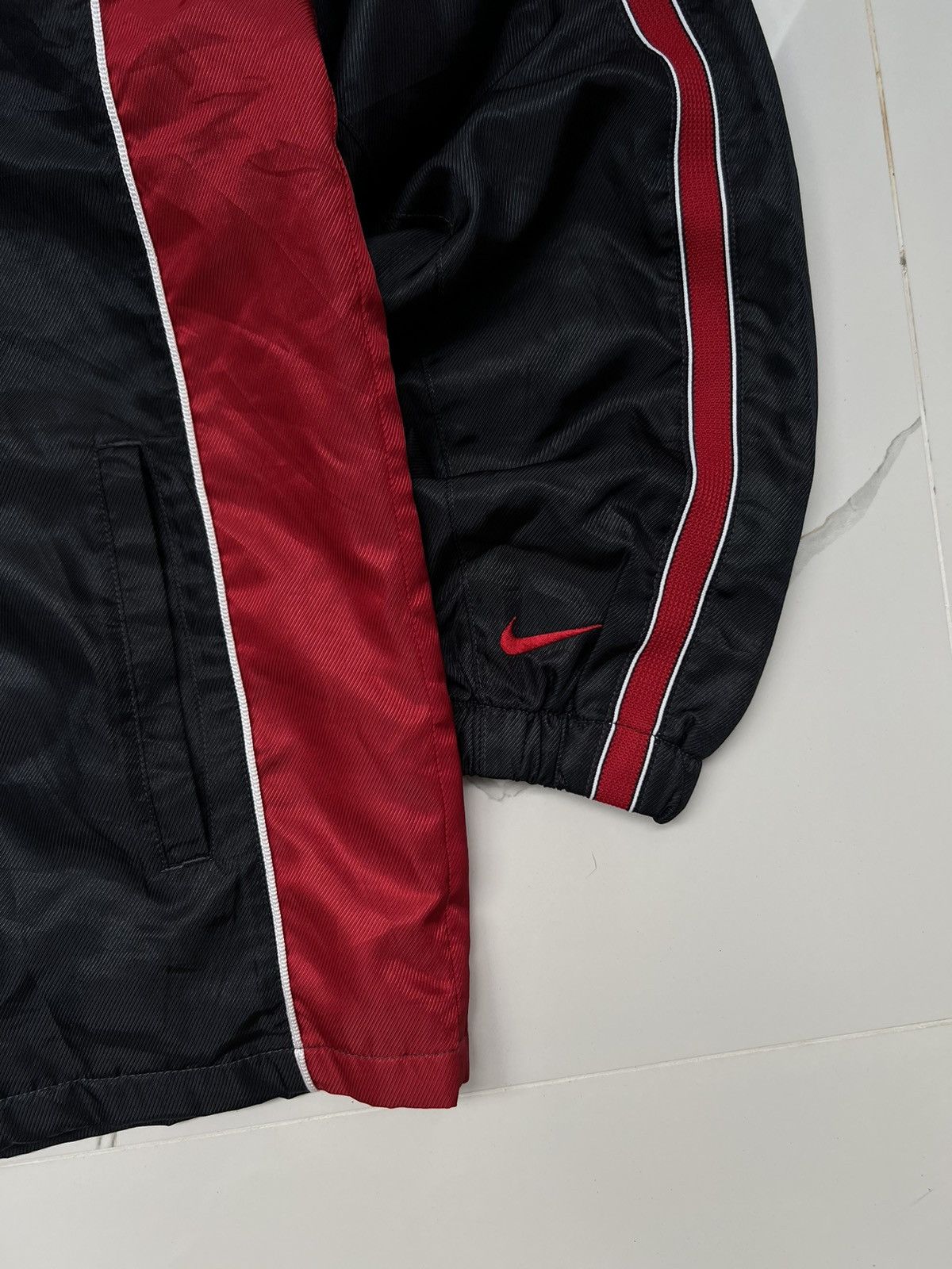 Nike × Vintage 90’s NIKE RED MULTISWOOSH RETRO RARE Y2K TRACK JACKET Size US XL / EU 56 / 4 - 2 Thumbnail