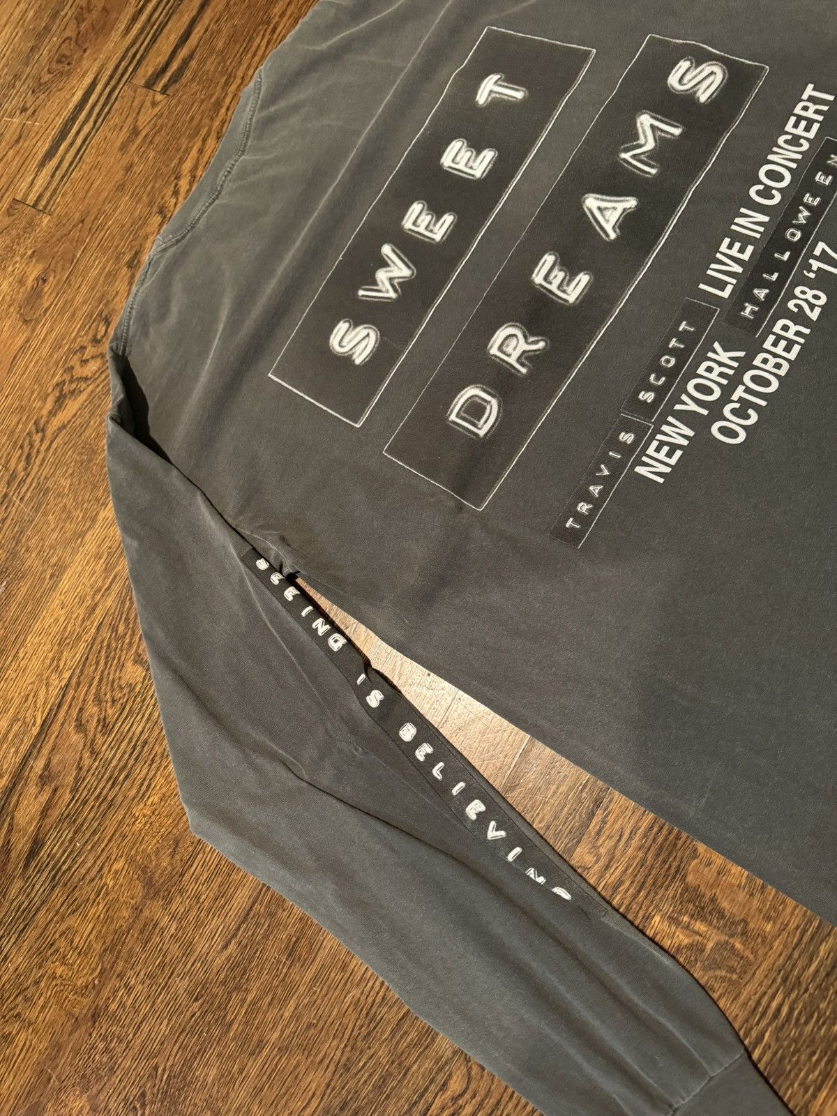 Travis Scott Travis Scott x Texas Chainsaw Massacre 2017 NYC HW Show L/S Size US L / EU 52-54 / 3 - 2 Thumbnail