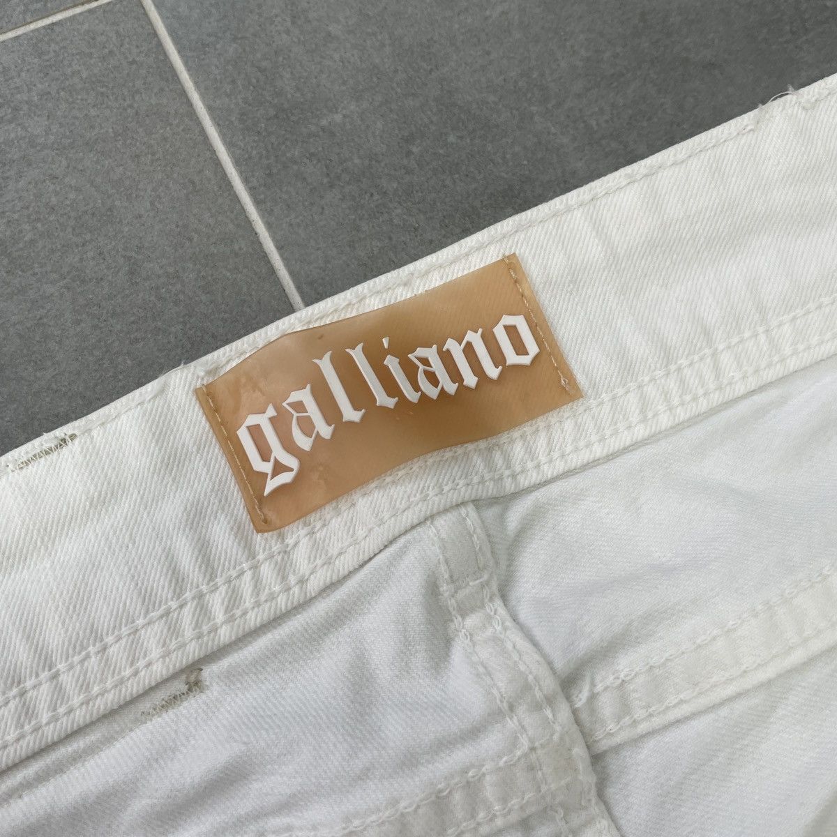 John Galliano John Galliano Women Pants Size 25/39 Size 27" / US 4 / IT 40 - 9 Thumbnail