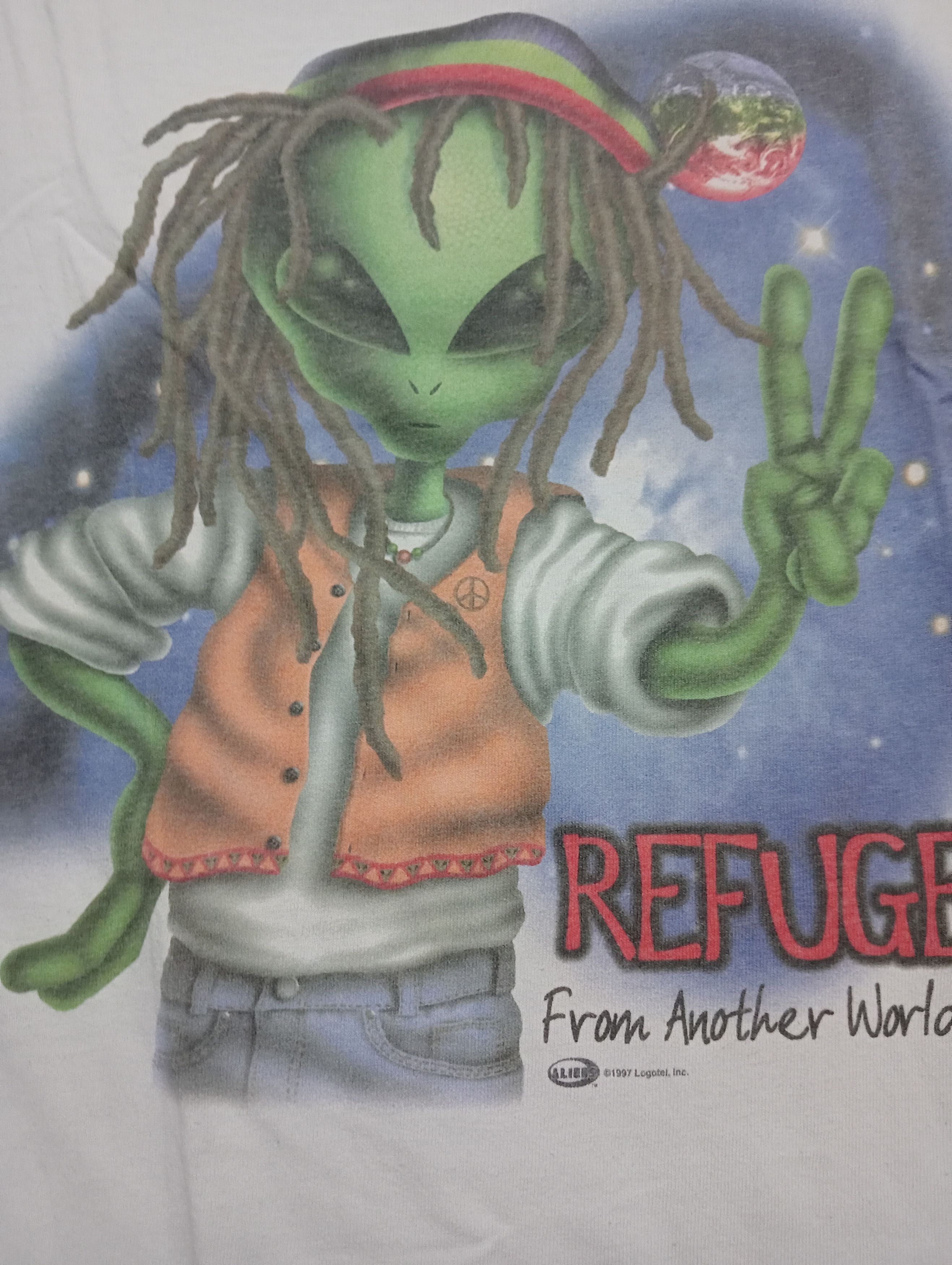 aliens x vintage x refugee