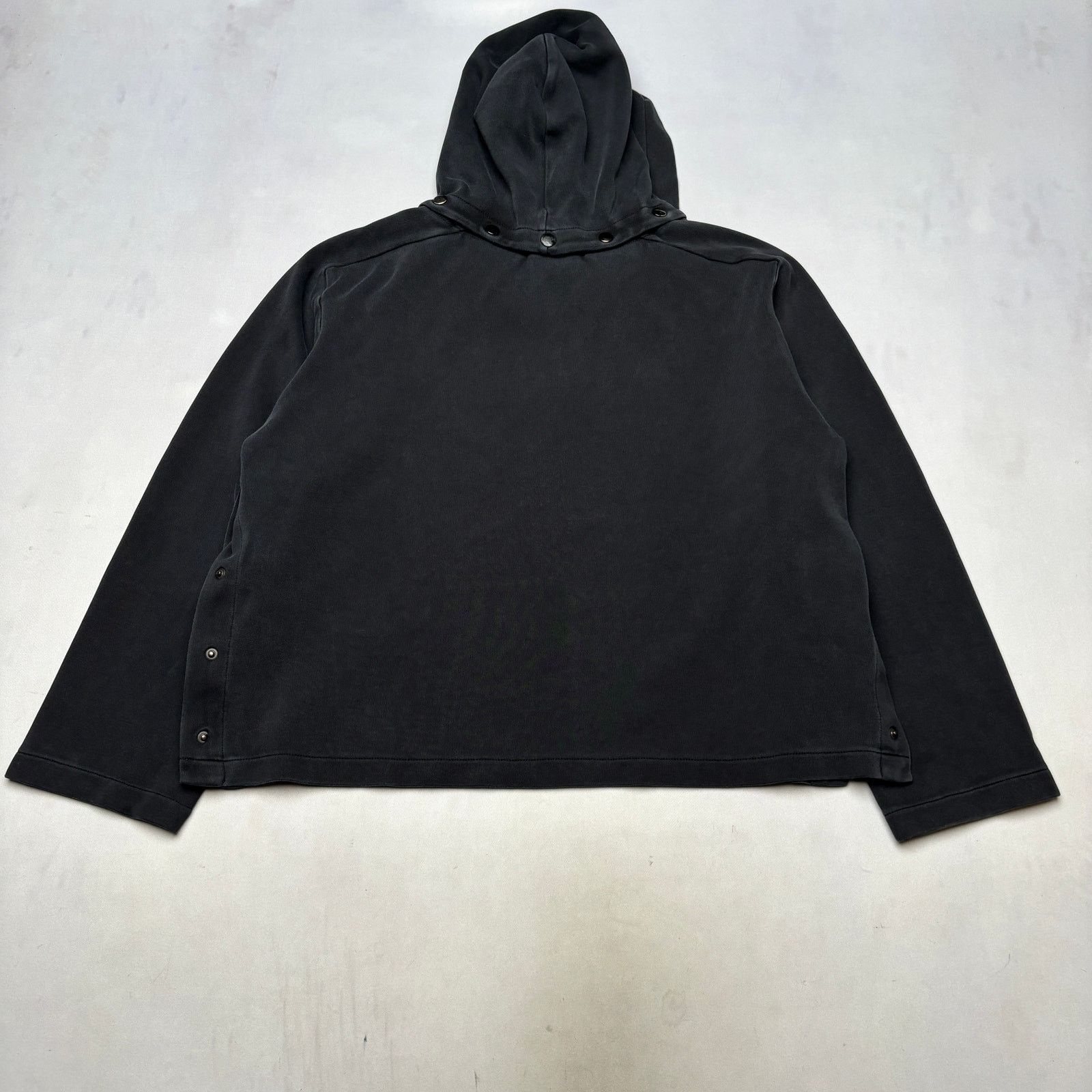 McQ Alexander McQueen McQ by Alexander McQueen Snap Boxy Crop Hoodie XL Size US XL / EU 56 / 4 - 3 Thumbnail