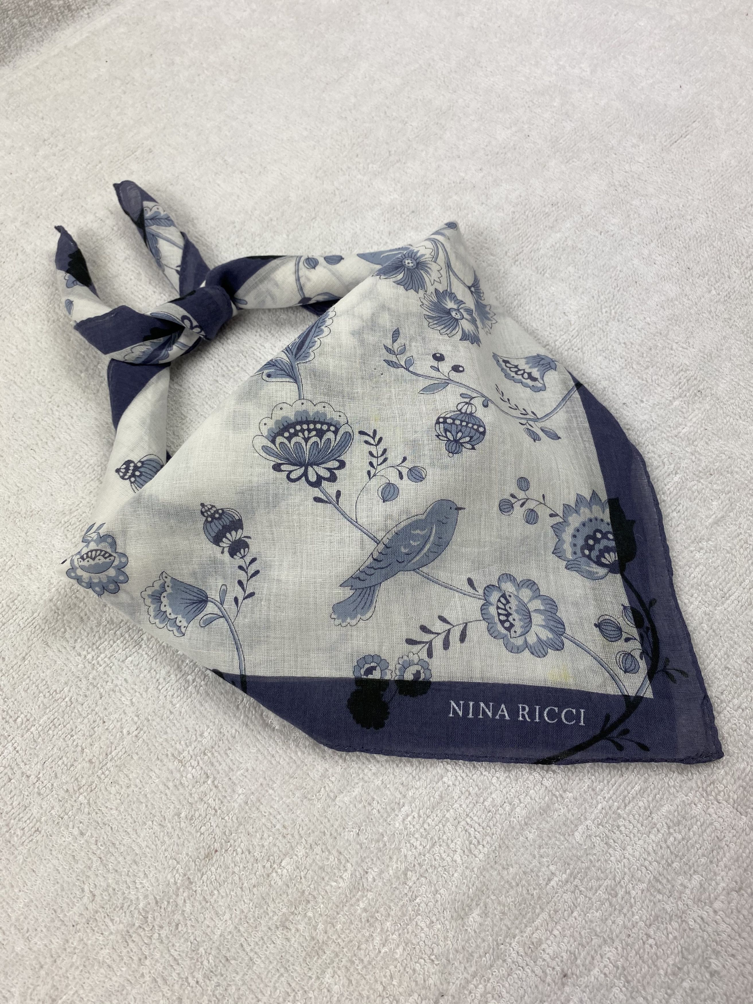 Nina Ricci Nina Ricci Handkerchief / Bandana / Neckerchief Size ONE SIZE - 2 Thumbnail