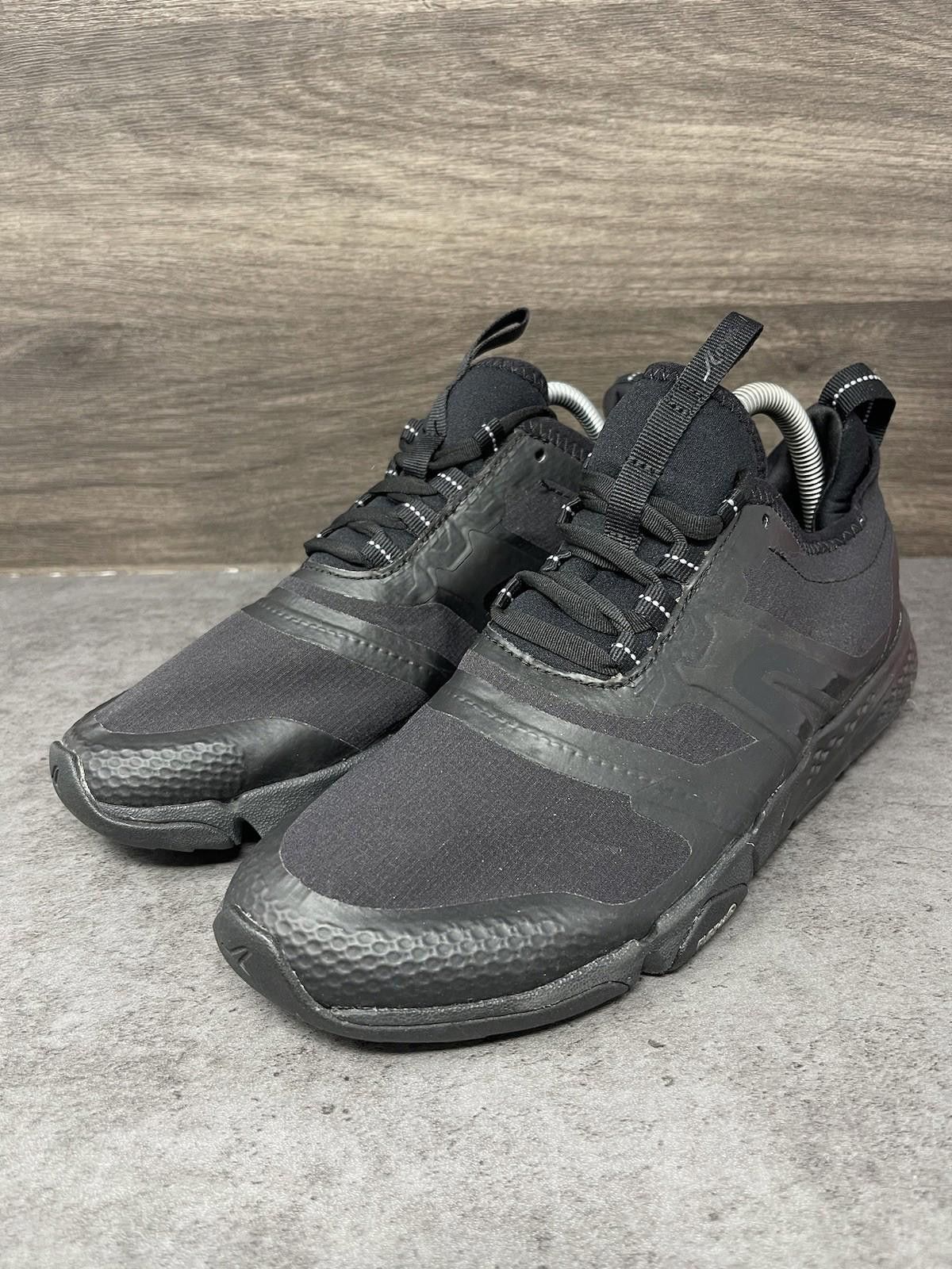 Other Decathon Newfeel Sneakers Womens Size 8 (39) Black Athletic Size US 8 / IT 38 - 2 Thumbnail