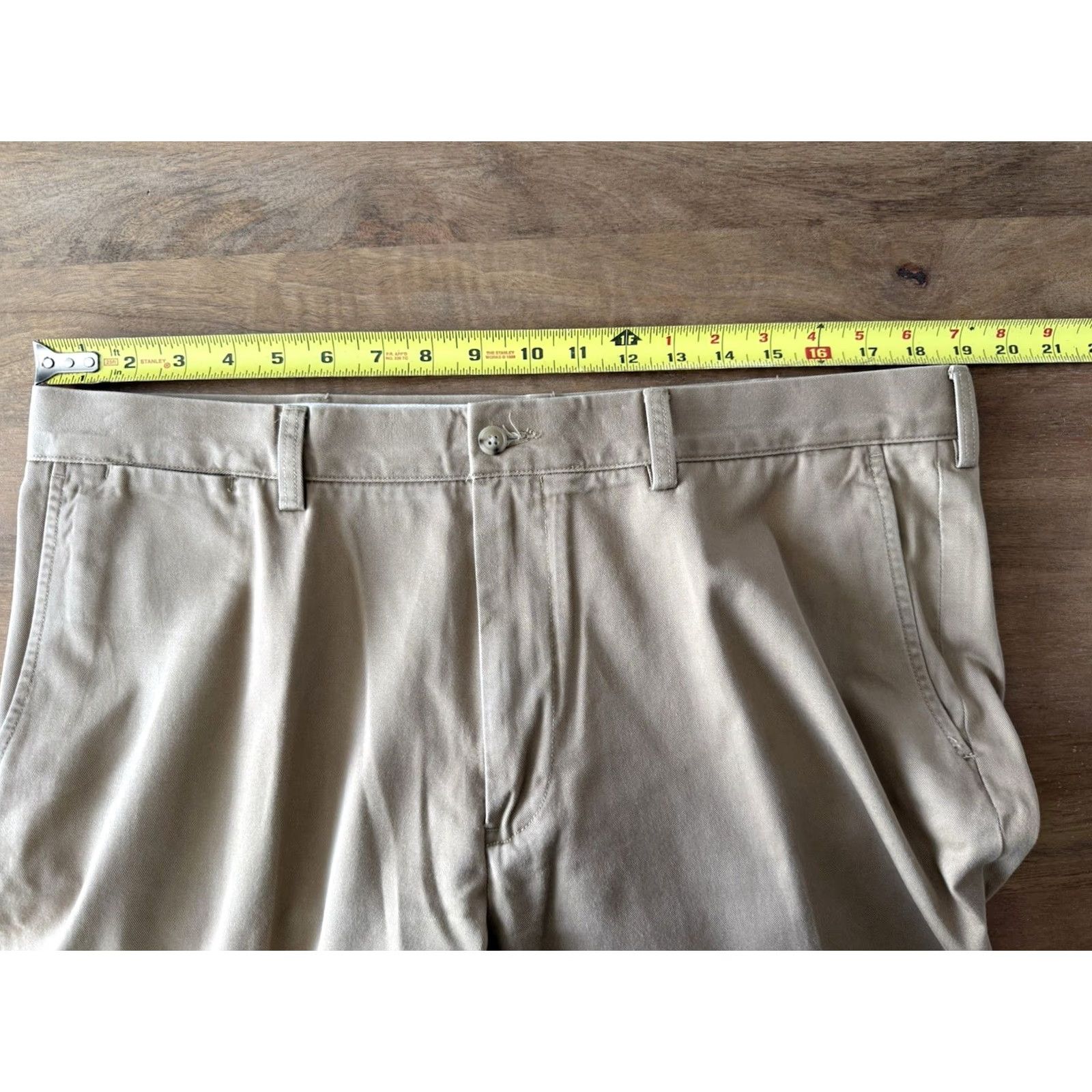 Polo Ralph Lauren Polo Ralph Lauren Classic Fit Chino Pants Men's 38x32 Flat Front Beige 100% Cotton Khaki Preppy Logo 90s Office Mens Size US M / EU 48-50 / 2 - 7 Thumbnail