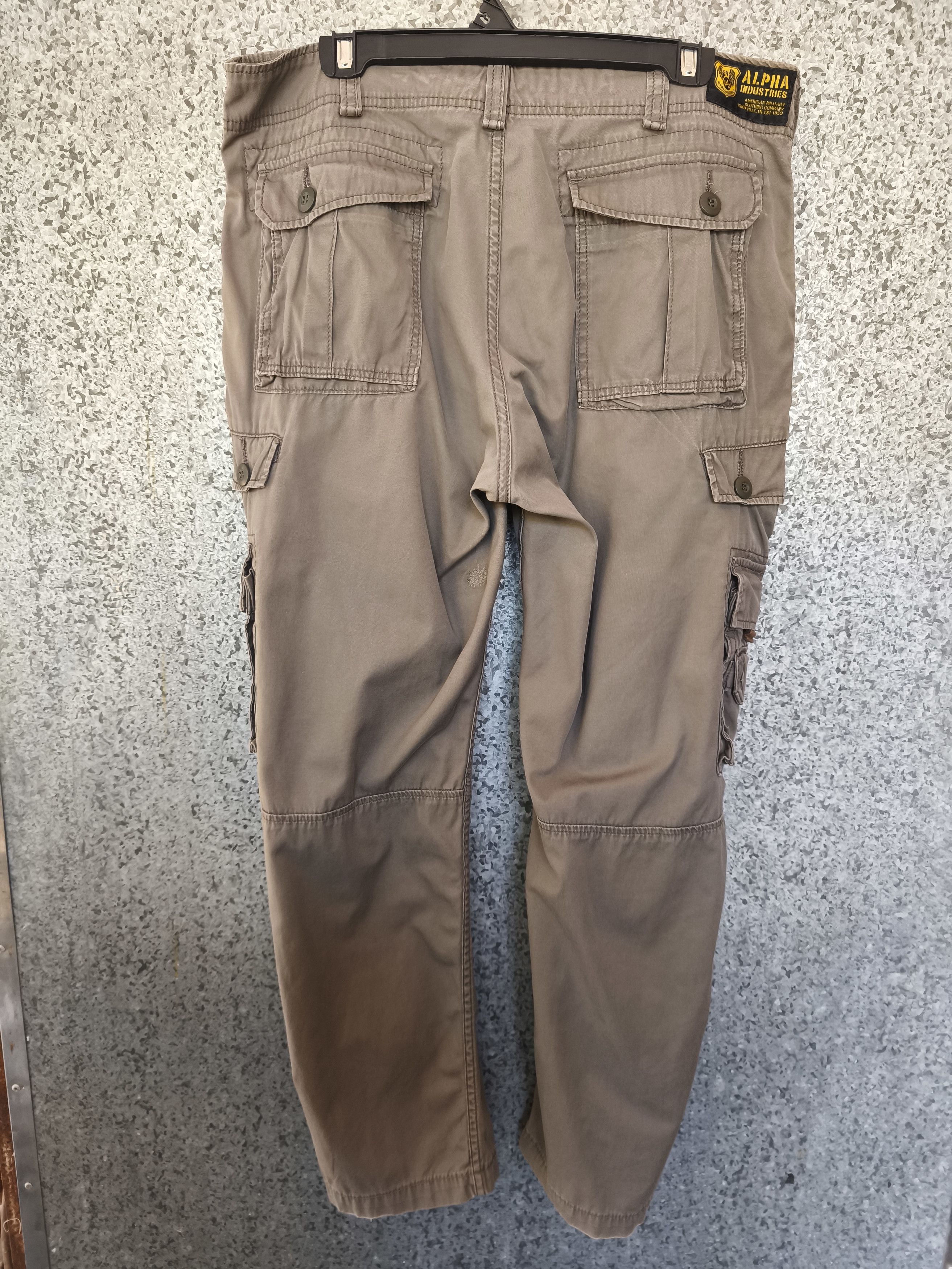 Alpha Industries Alpha Industries Cargo pants Size US 36 / EU 52 - 6 Thumbnail