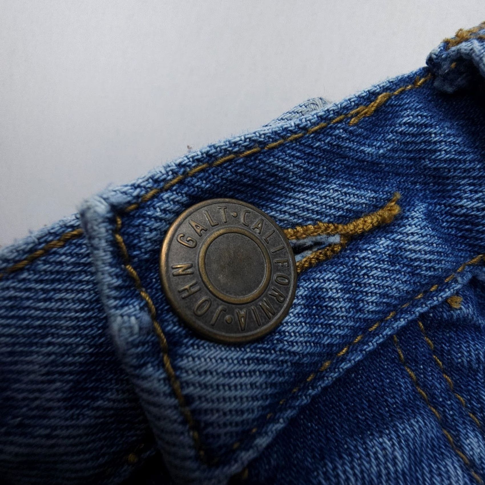 Brandy Melville Brandy Melville John J. Galt Button Fly High Rise Straight Jeans 30 x 29 Denim Blue 100% Cotton Womens Jeans Size 30" / US 8 / IT 44 - 3 Thumbnail