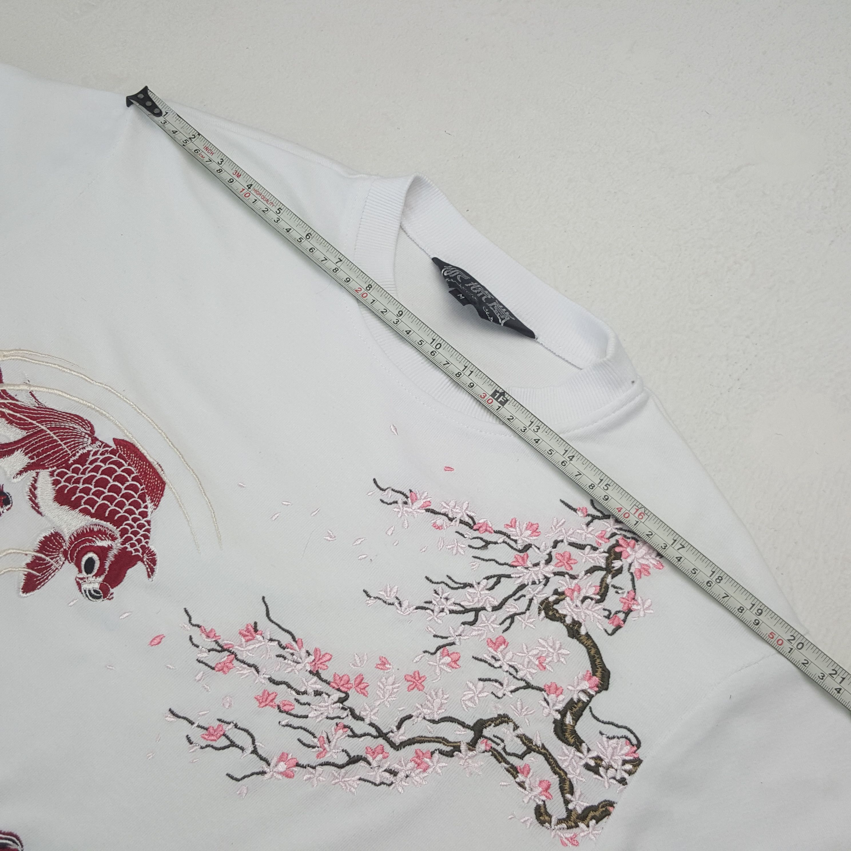 Japanese Brand × Vintage Vintage Embroidery Fist Koi Japanese Clasic Sweatshirt Size US S / EU 44-46 / 1 - 6 Thumbnail