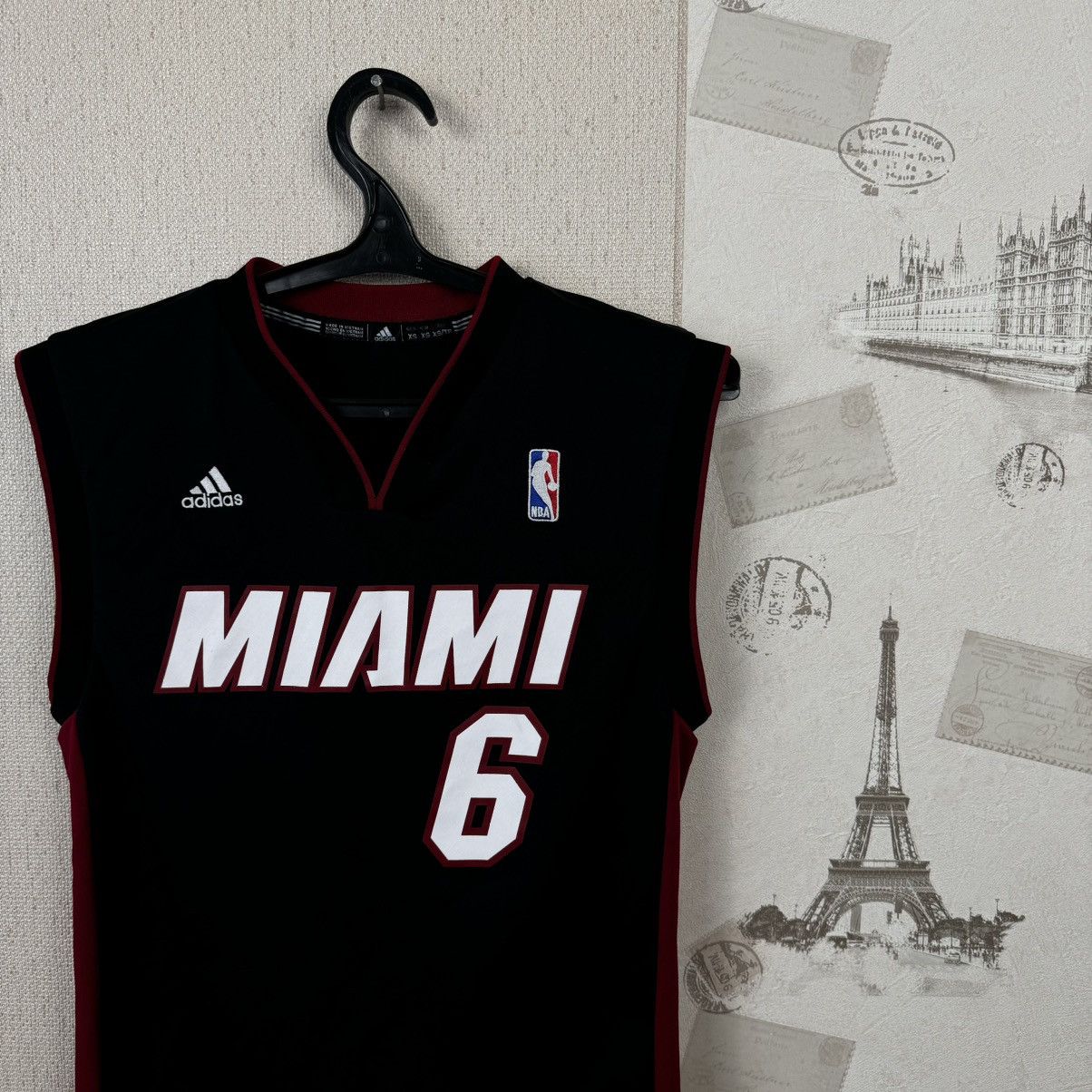 Adidas × NBA LEBRON JAMES #6 MIAMI HEAT ADIDAS SWINGMAN JERSEY NBA XS Size US XS / EU 42 / 0 - 10 Thumbnail