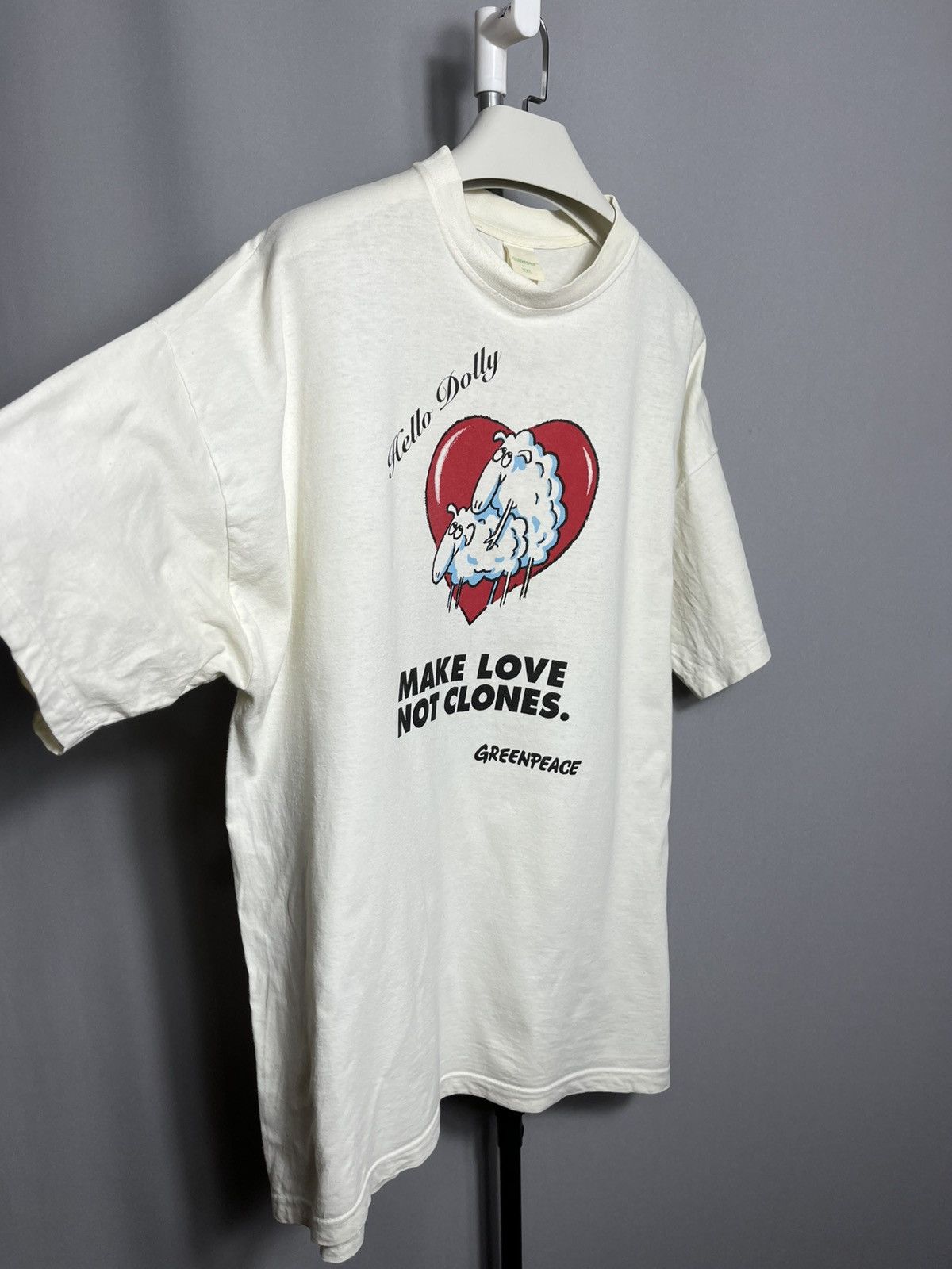 Vintage Greenpeace Hello Dolly Make Love Not Clones. Rare t-shirt Size US XXL / EU 58 / 5 - 6 Thumbnail
