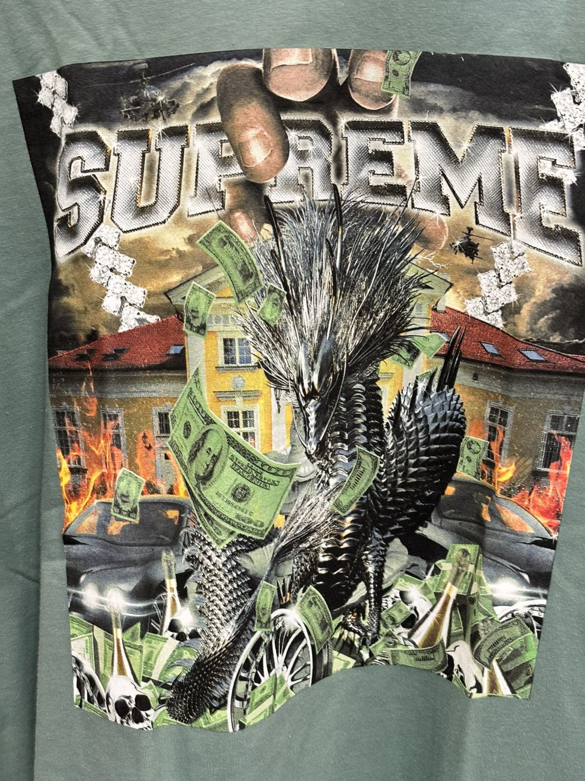Supreme SUPREME DRAGON TEE SIZE XL Size US XL / EU 56 / 4 - 2 Thumbnail