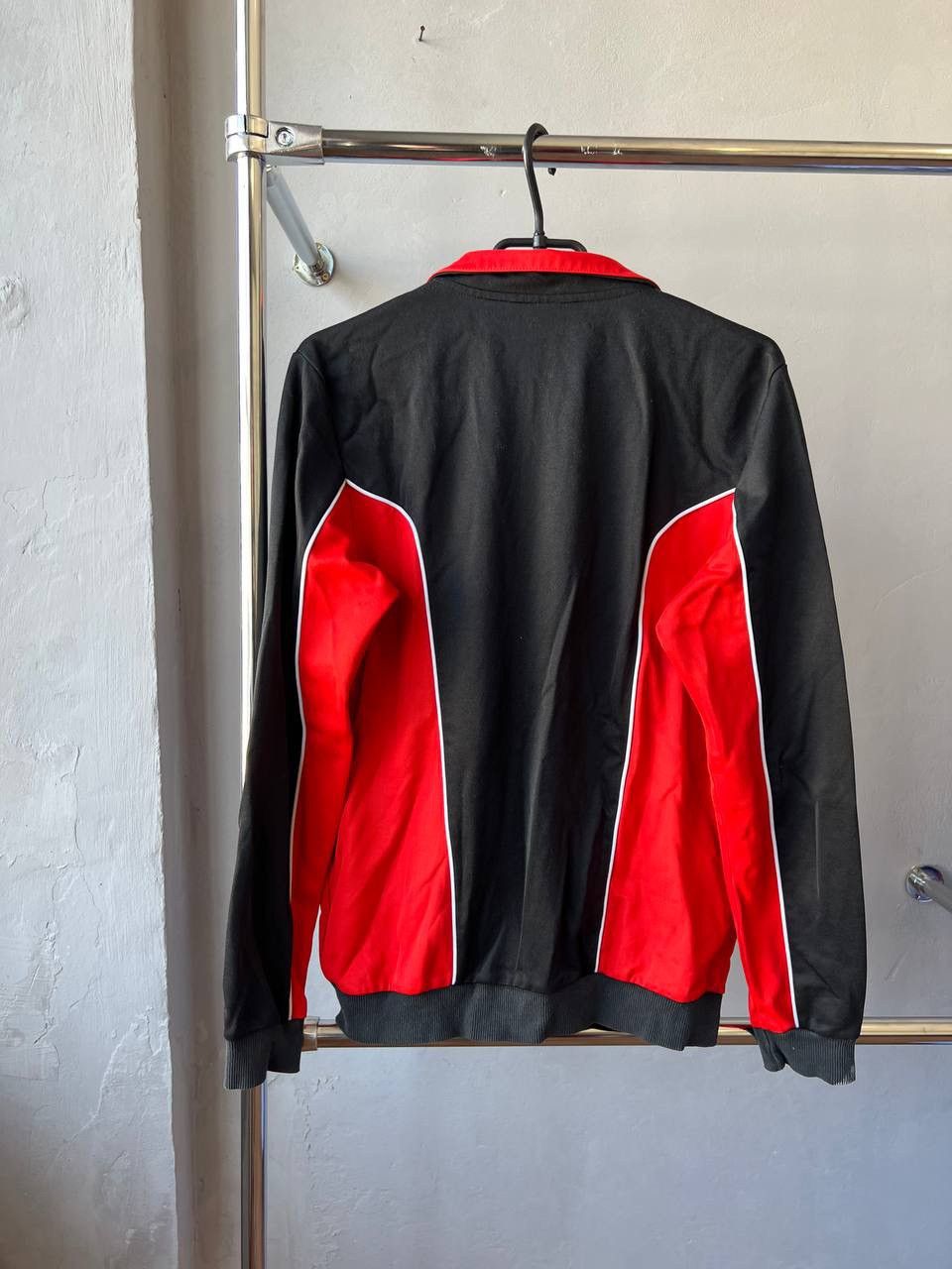 Adidas 1988/90 MANCHESTER UNITED ADIDAS REMAKE SOCCER JACKET SZ S Size US S / EU 44-46 / 1 - 12 Thumbnail