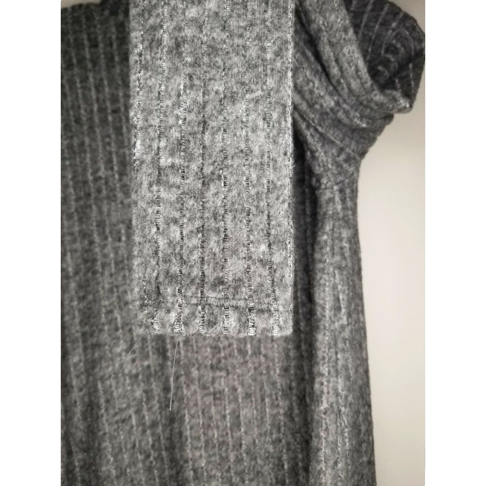Vintage NEW Eye Candy Gray Long Sleeve Turtleneck Womens Medium Pullover Size M Size M / US 6-8 / IT 42-44 - 6 Thumbnail