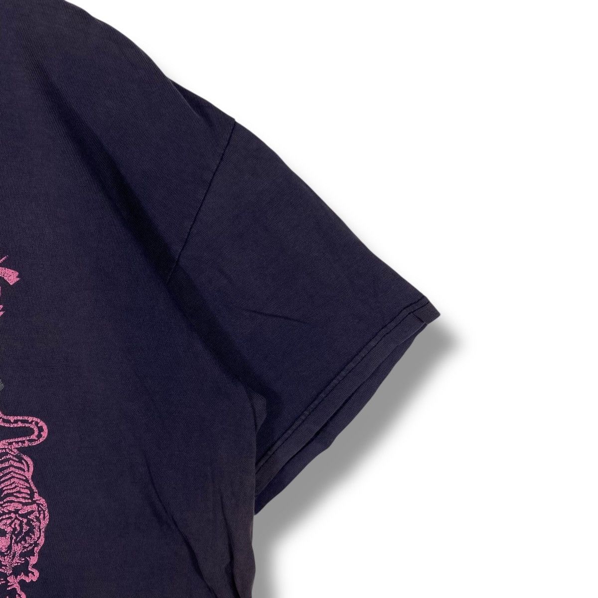 Stussy Vintage 00's STUSSY Year Of The Tiger Distressed Faded Tee Size US L / EU 52-54 / 3 - 4 Thumbnail