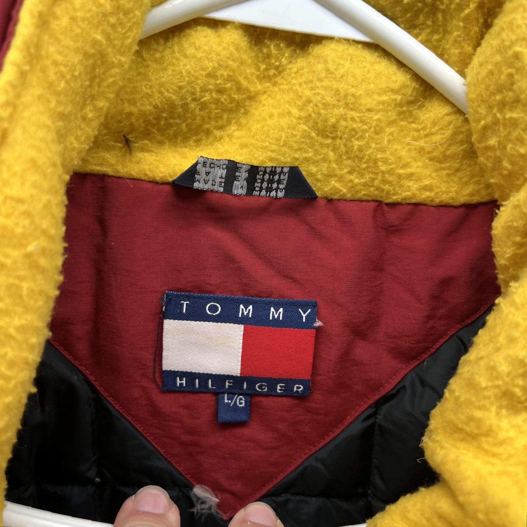 Tommy Hilfiger Tommy Hilfiger Jacket Mens L Red Insulated Puffer Full Zip Pockets Outdoor Size US L / EU 52-54 / 3 - 2 Thumbnail