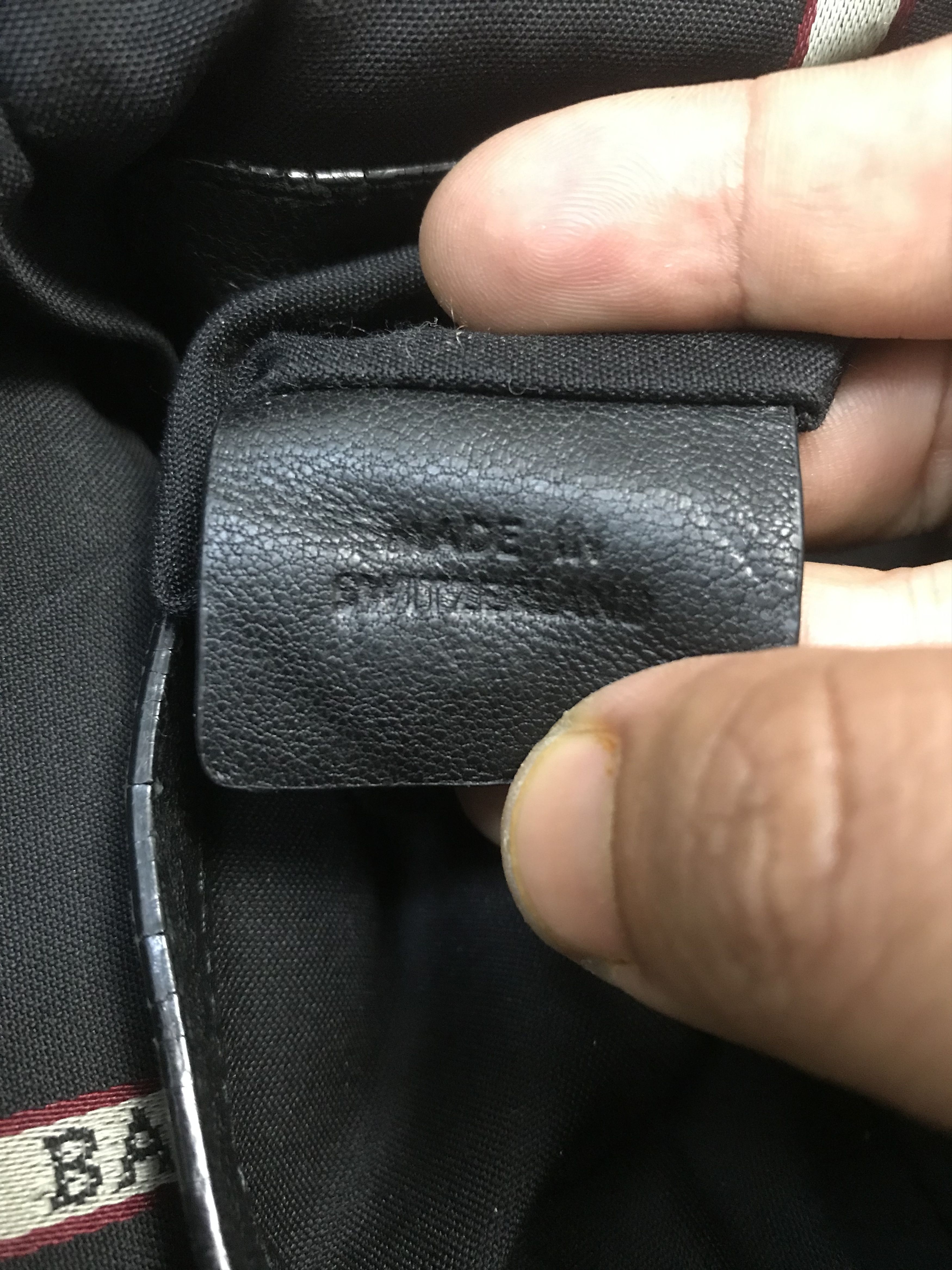 Bally Bally Genuine Leather Black Sling Bag Size ONE SIZE - 16 Thumbnail