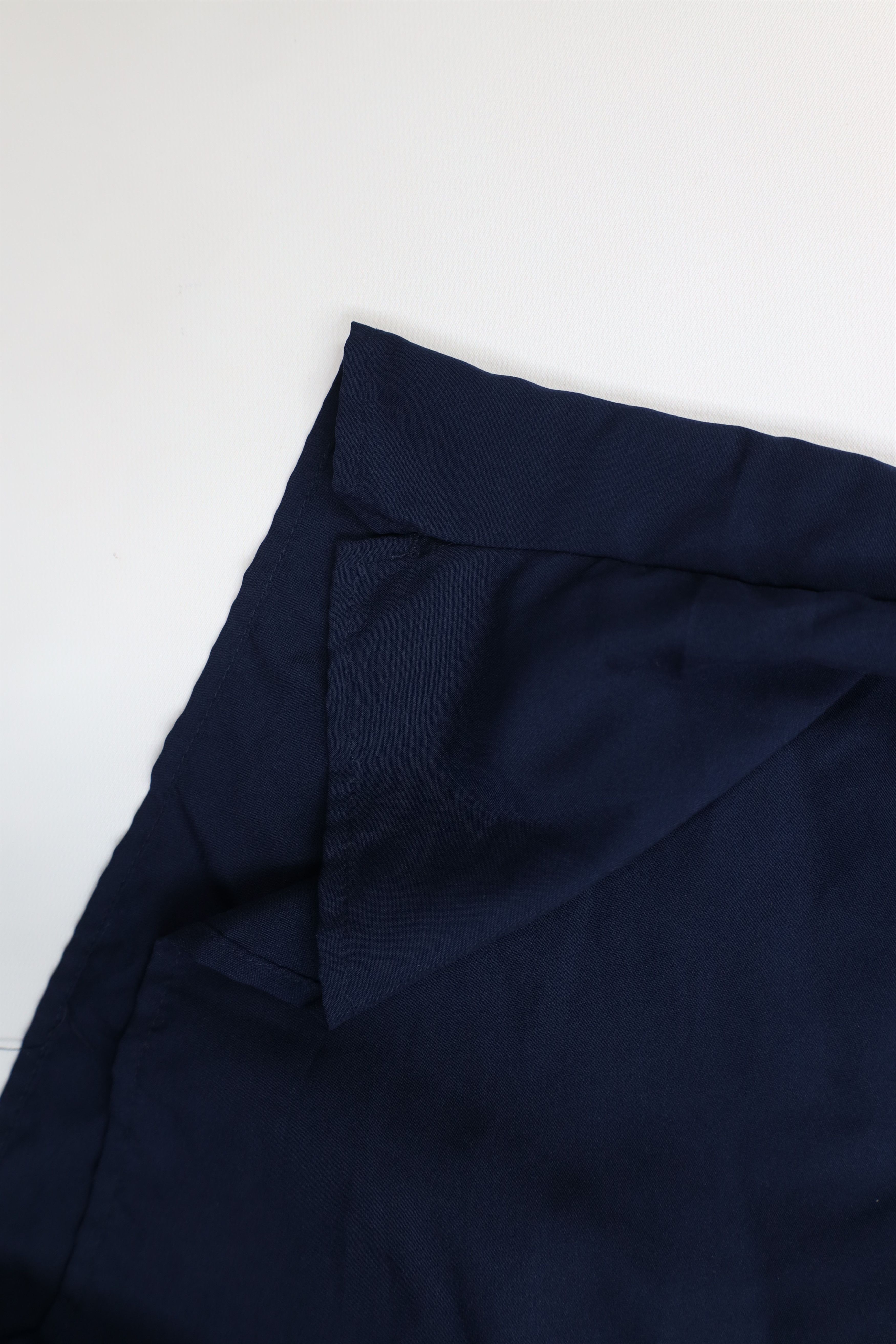 Asics × Vintage Vintage 90s Asics Lined Running Jogging Gym Shorts USA Size US 34 / EU 50 - 6 Thumbnail