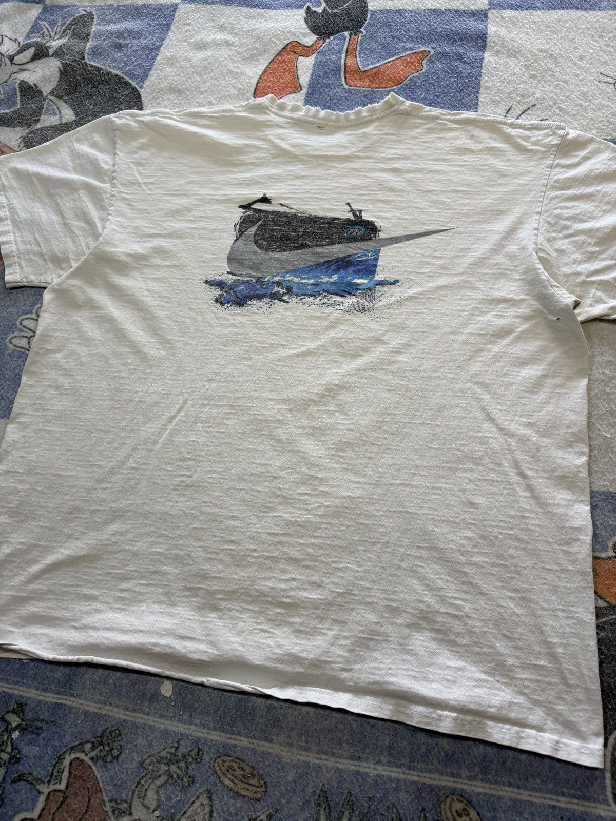 Nike Vintage distressed Nike swoosh tee Size US XL / EU 56 / 4 - 2 Thumbnail