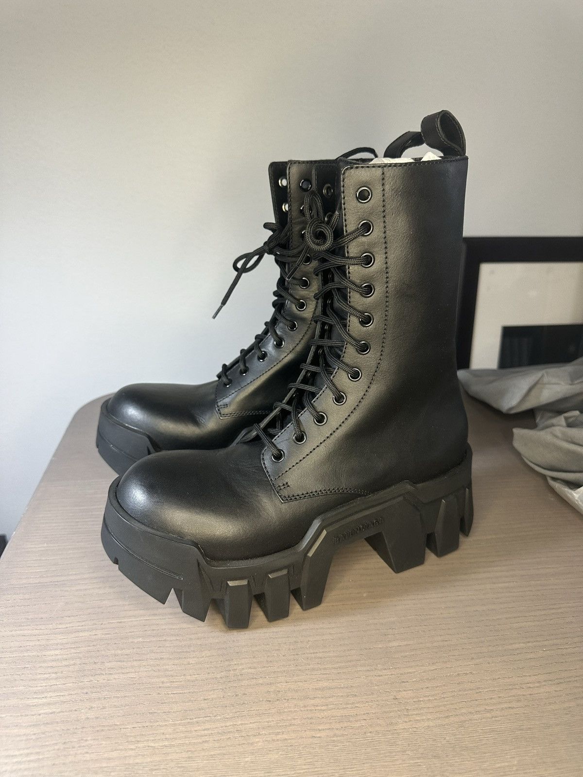Balenciaga Balenciaga Bulldozer boots Size US 9 / IT 39 - 1 Thumbnail
