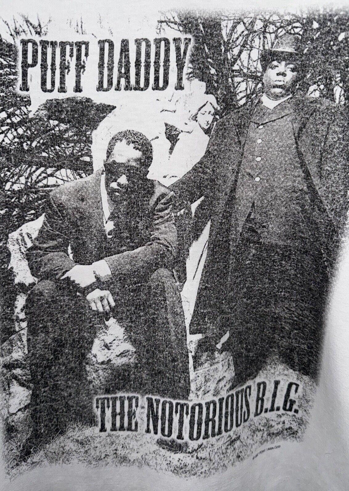 Designer Vintage Puff Daddy The Notorious B.I.G 1997 Rap Tee Shirt XL Size US XL / EU 56 / 4 - 2 Thumbnail