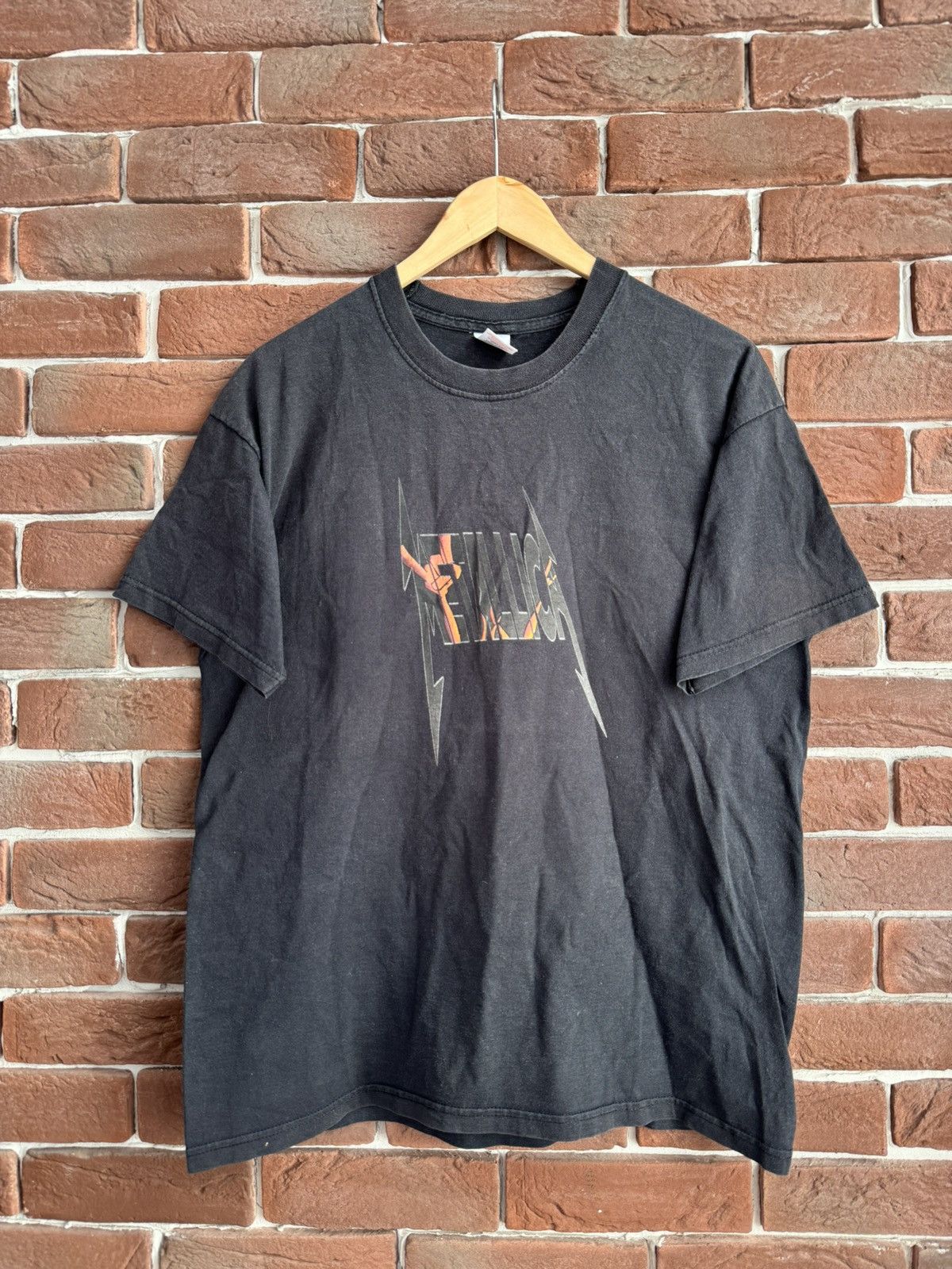 Band Tees Rare Vintage 00s Metallica Heavy Metal Band M Black Tee Y2K Size US M / EU 48-50 / 2 - 2 Thumbnail