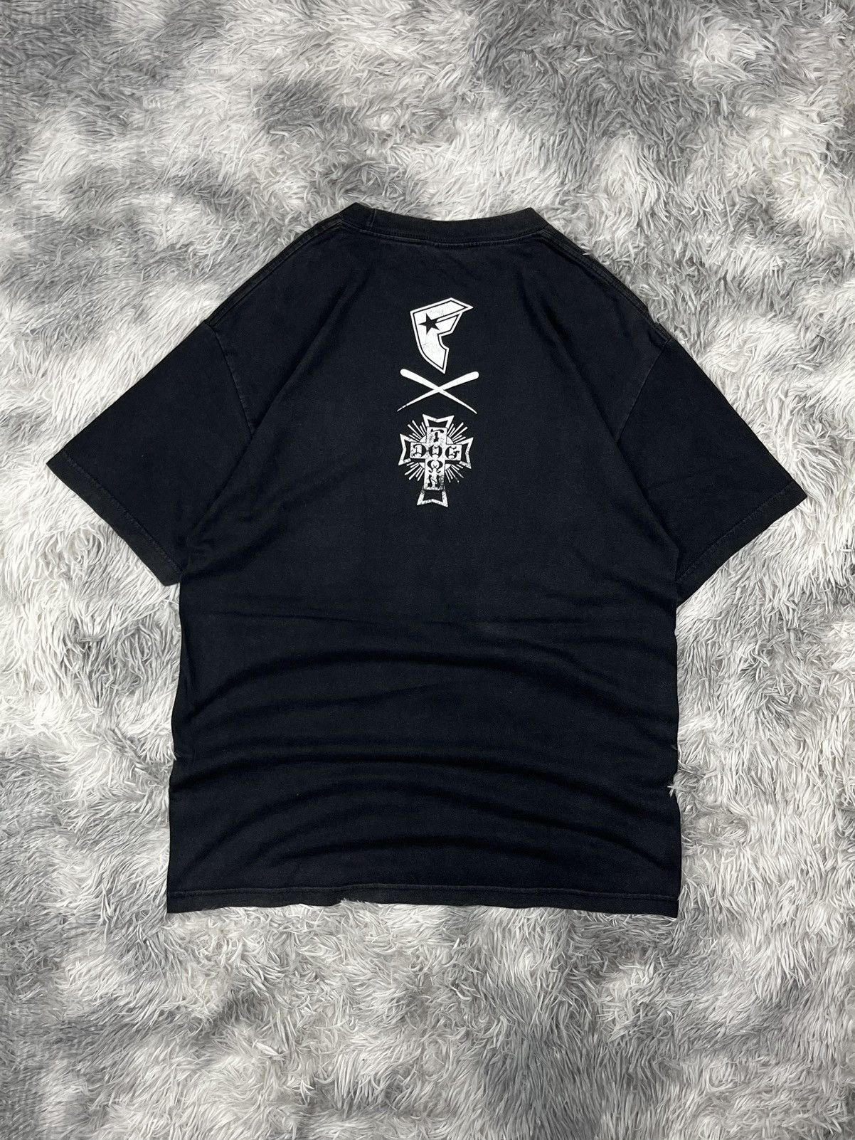 Dogtown Vintage FAMOUS STARS & STRAPS x DOGTOWN Cross Black T-shirt Size US L / EU 52-54 / 3 - 8 Thumbnail