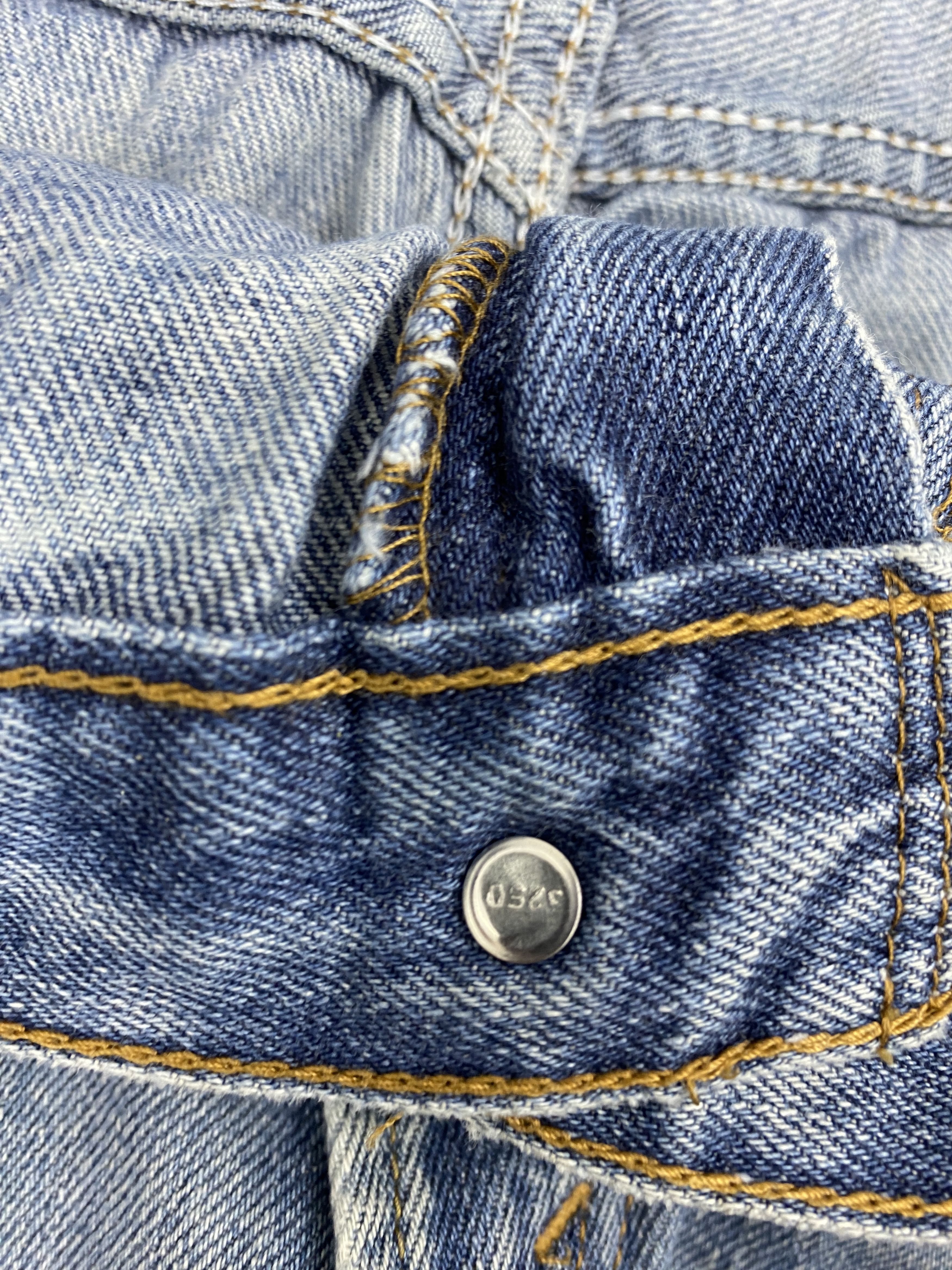 Levi's × Vintage Faded Blue Vintage Levis 550 Distressed Jeans Size US 34 / EU 50 - 8 Thumbnail