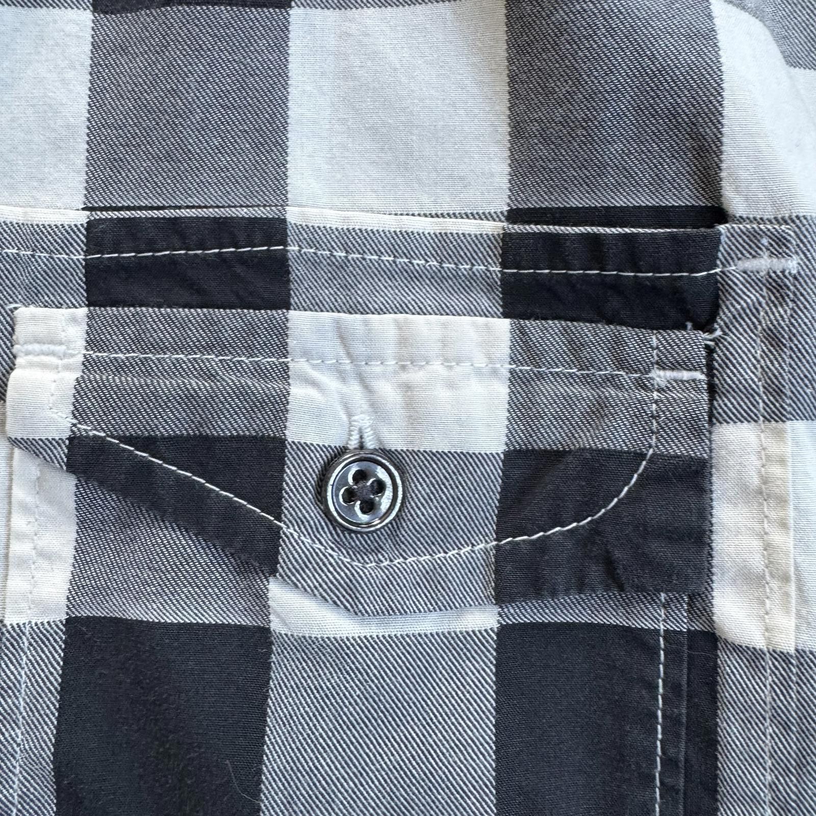 Sean John Sean John Tailored Fit Black & White Checkered Long Size L Size US L / EU 52-54 / 3 - 4 Thumbnail