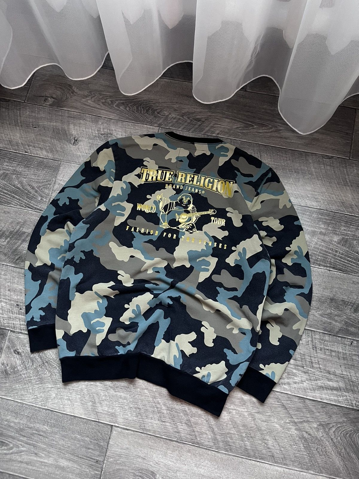 True Religion True Religion Big Gold Logo Buddha Camo Sweatshirt Vintage Size US L / EU 52-54 / 3 - 3 Thumbnail