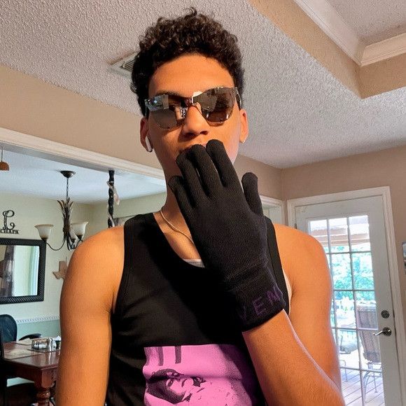 Givenchy Givenchy Logo Cuff Wool Gloves black and purple Size ONE SIZE - 9 Thumbnail