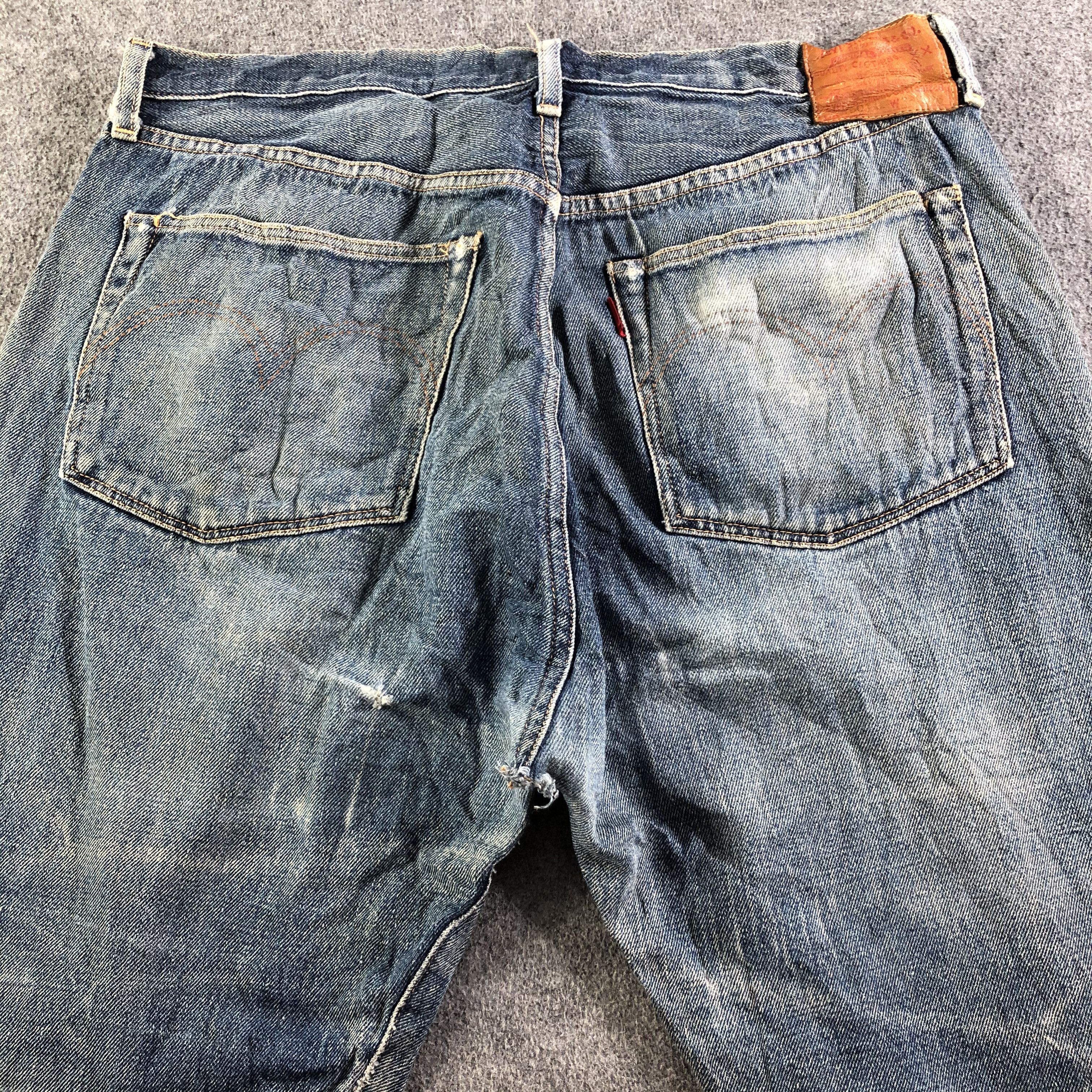 Vintage Blue Wash Levis 501 Jeans-J3732