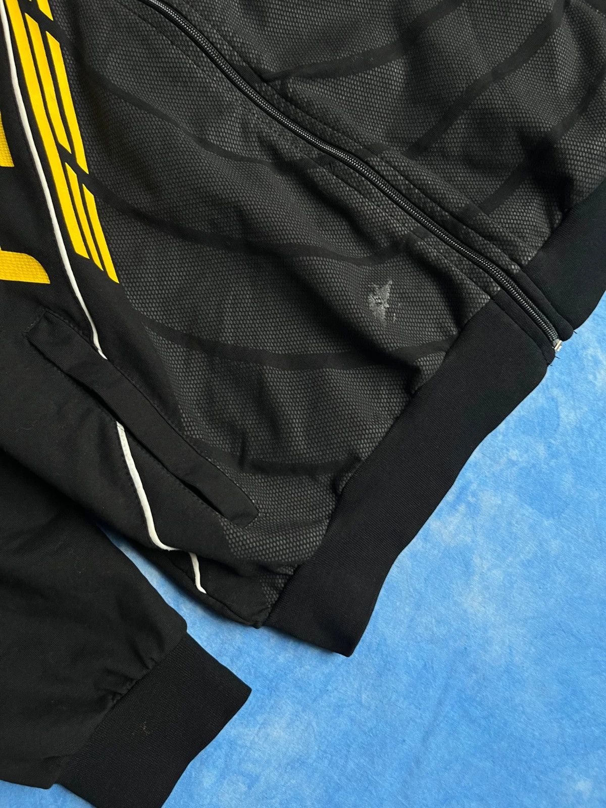 Adidas Vintage 00s Adidas F50 Windbreak Jacket Blokecore y2k Size US M / EU 48-50 / 2 - 6 Thumbnail
