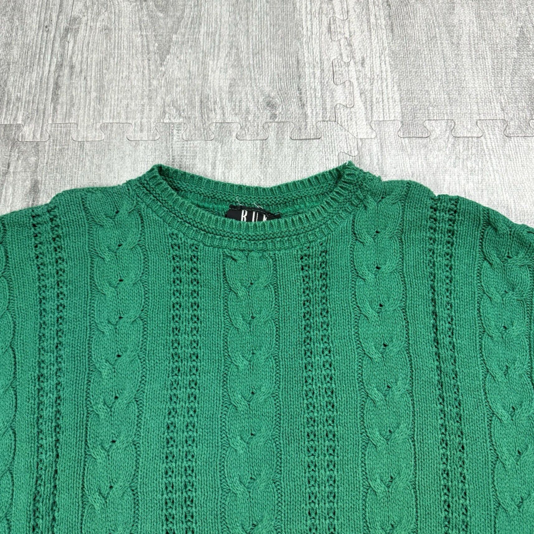 Vintage VINTAGE Rue21 Women's Cable Knit Sweater Pullover M Green 90s N/A Crewneck Long Sleeve Fall/Winter Knit Size M / US 6-8 / IT 42-44 - 2 Thumbnail