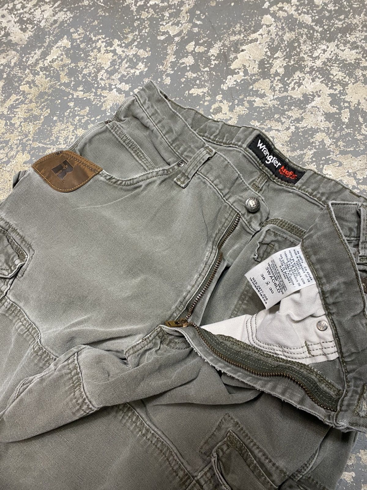 Carhartt × Dickies × Vintage Vintage Wrangler Riggs Carpenter Double Knee Baggy Fit Pants Size US 34 / EU 50 - 10 Thumbnail