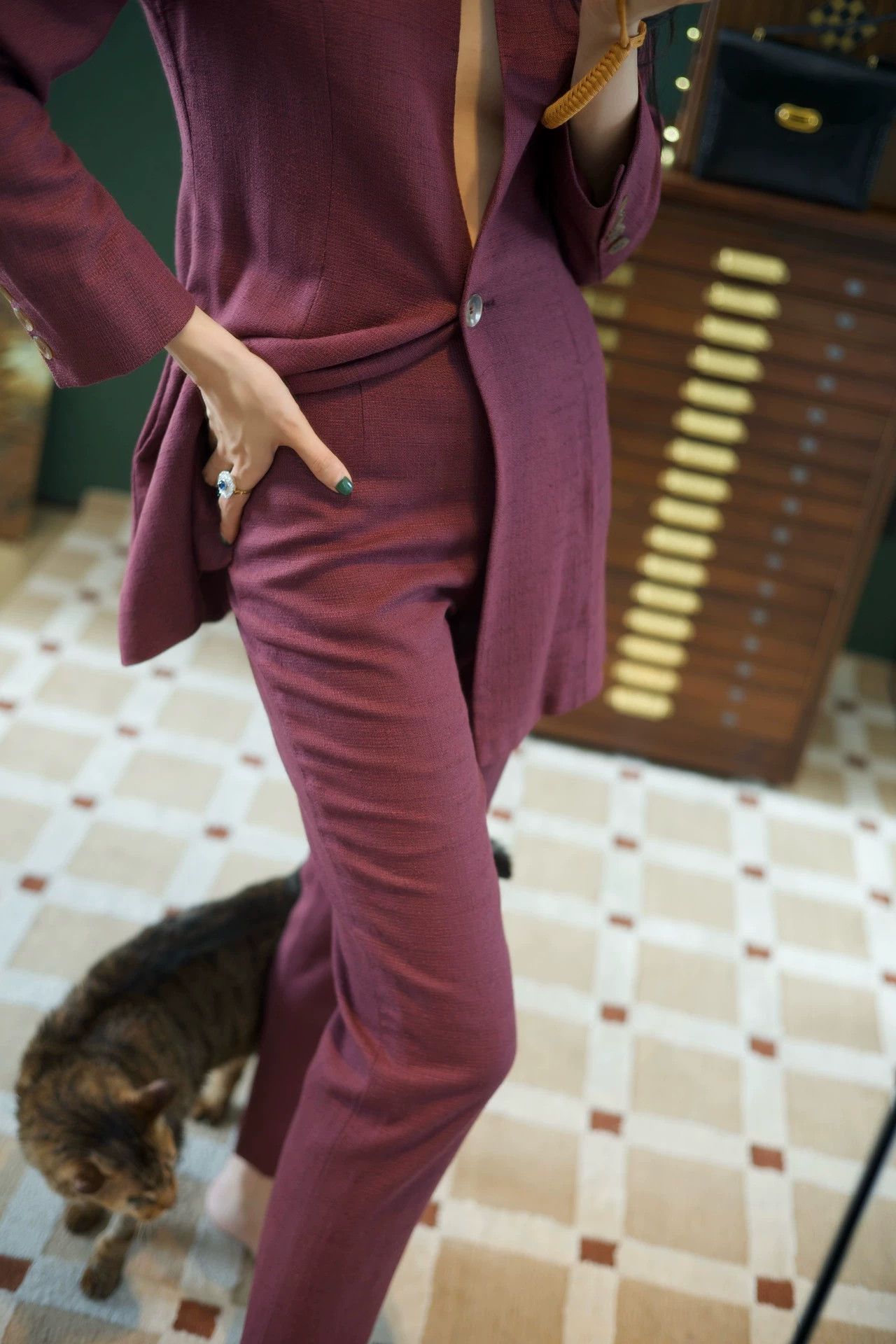 Celine Celine Vintage Plum Silk Blend Deep V 1-Button Women's Suit Size XS / US 0-2 / IT 36-38 - 3 Thumbnail