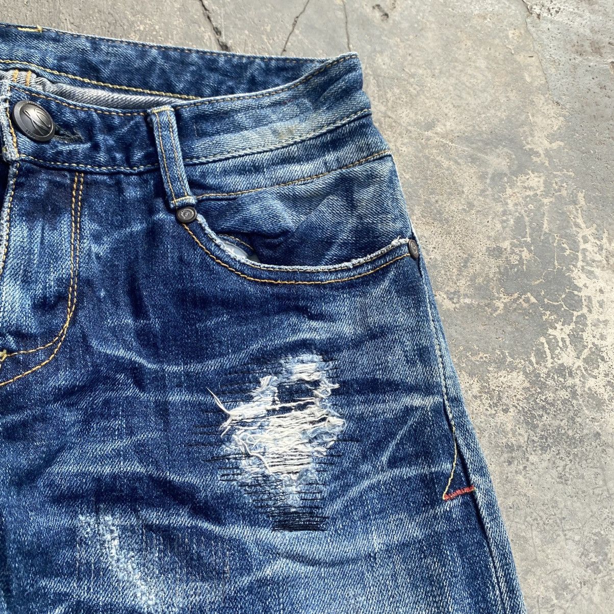 14th Addiction DOUBLE STANDARD Distressed Repaired UNDERCOVER Jeans Size US 27 - 7 Thumbnail