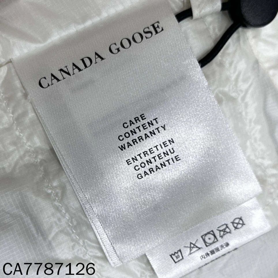 Canada Goose Canada Goose White Logo Down Vest XL Size US XL / EU 56 / 4 - 5 Thumbnail