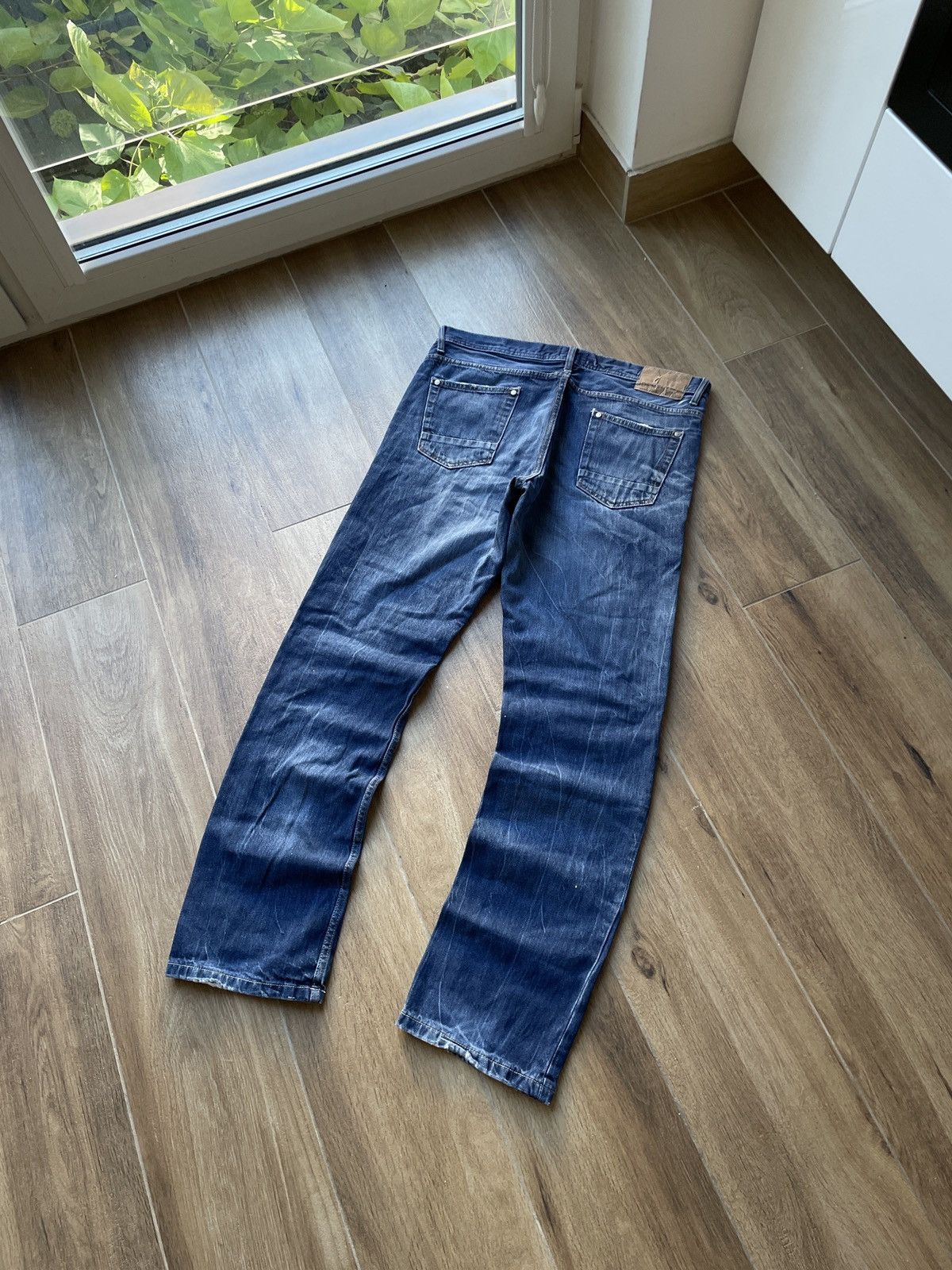 Japanese Brand Vintage Disstressed Jeans Flared Wide Slim Faded Mud Washed Size US 34 / EU 50 - 5 Thumbnail