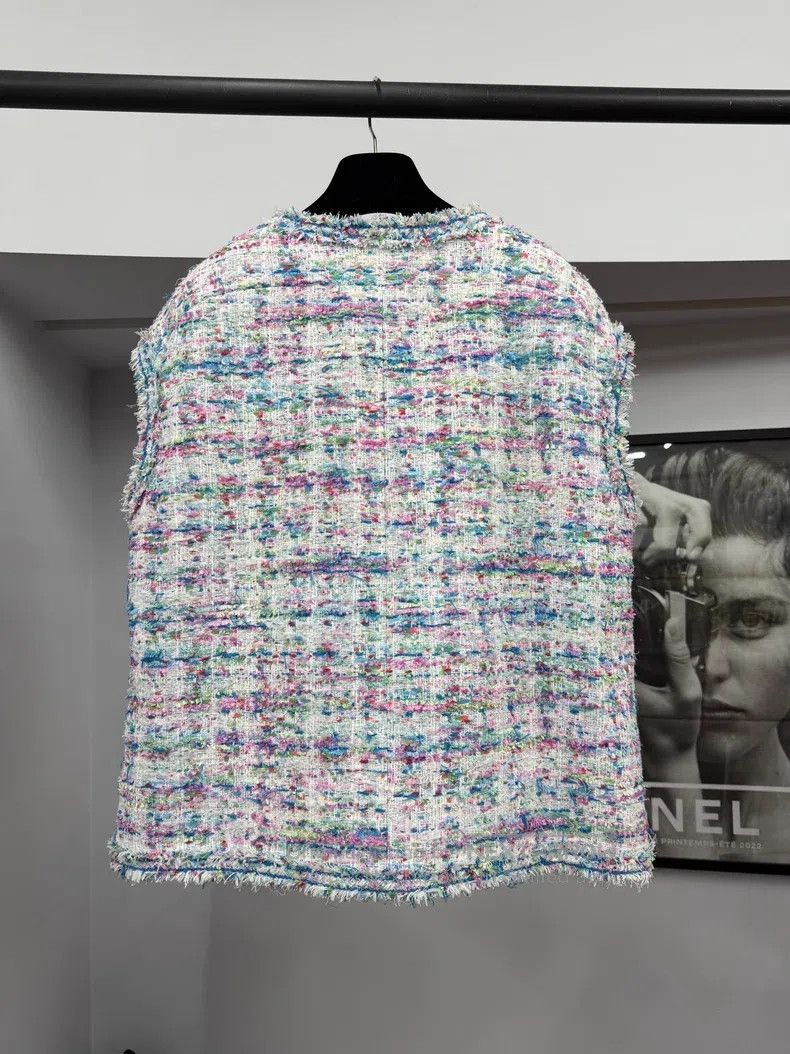Chanel Chanel Beach series colourful tweed vest jacket Size XS / US 0-2 / IT 36-38 - 3 Thumbnail