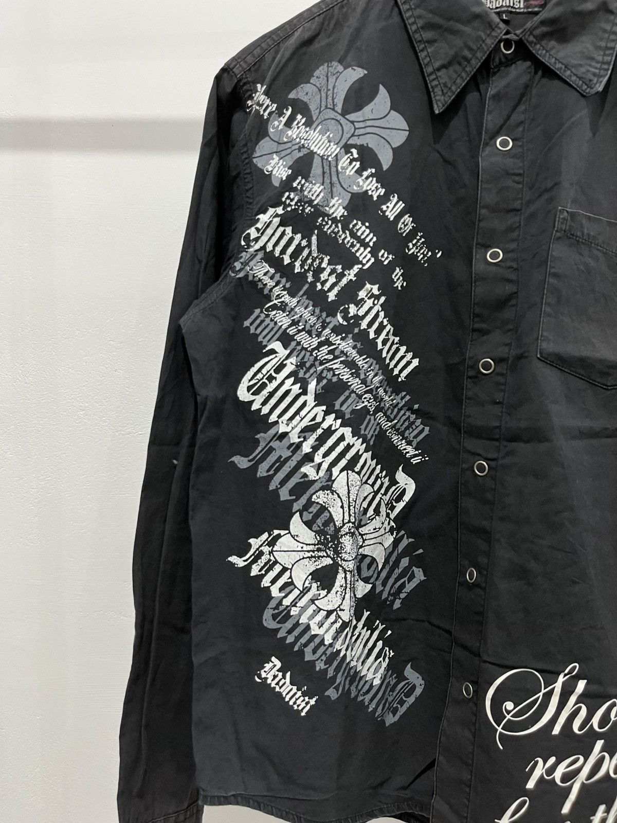 Japanese Brand Dadaist vampire shirt Size US M / EU 48-50 / 2 - 3 Thumbnail