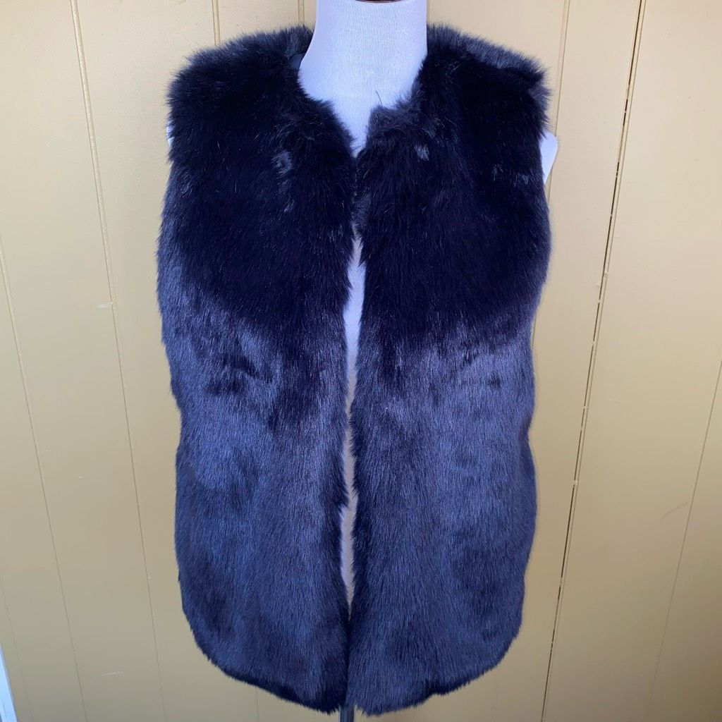 Other A New Day women S open front sleeveless faux fur jacket navy Size S / US 4 / IT 40 - 1 Thumbnail