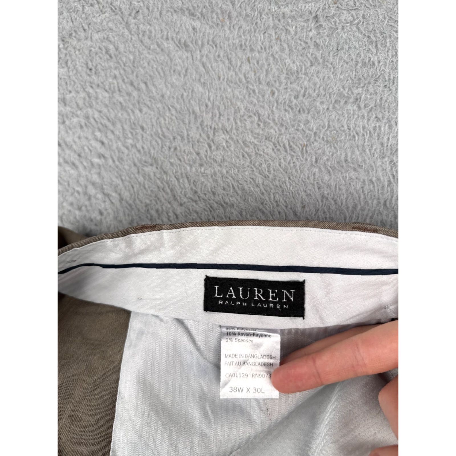 Ralph Lauren Lauren Ralph Lauren Pants Men 38 Beige Polyester Rayon Blend Pleated 38x30 Dress Pants Size US 38 / EU 54 - 7 Thumbnail