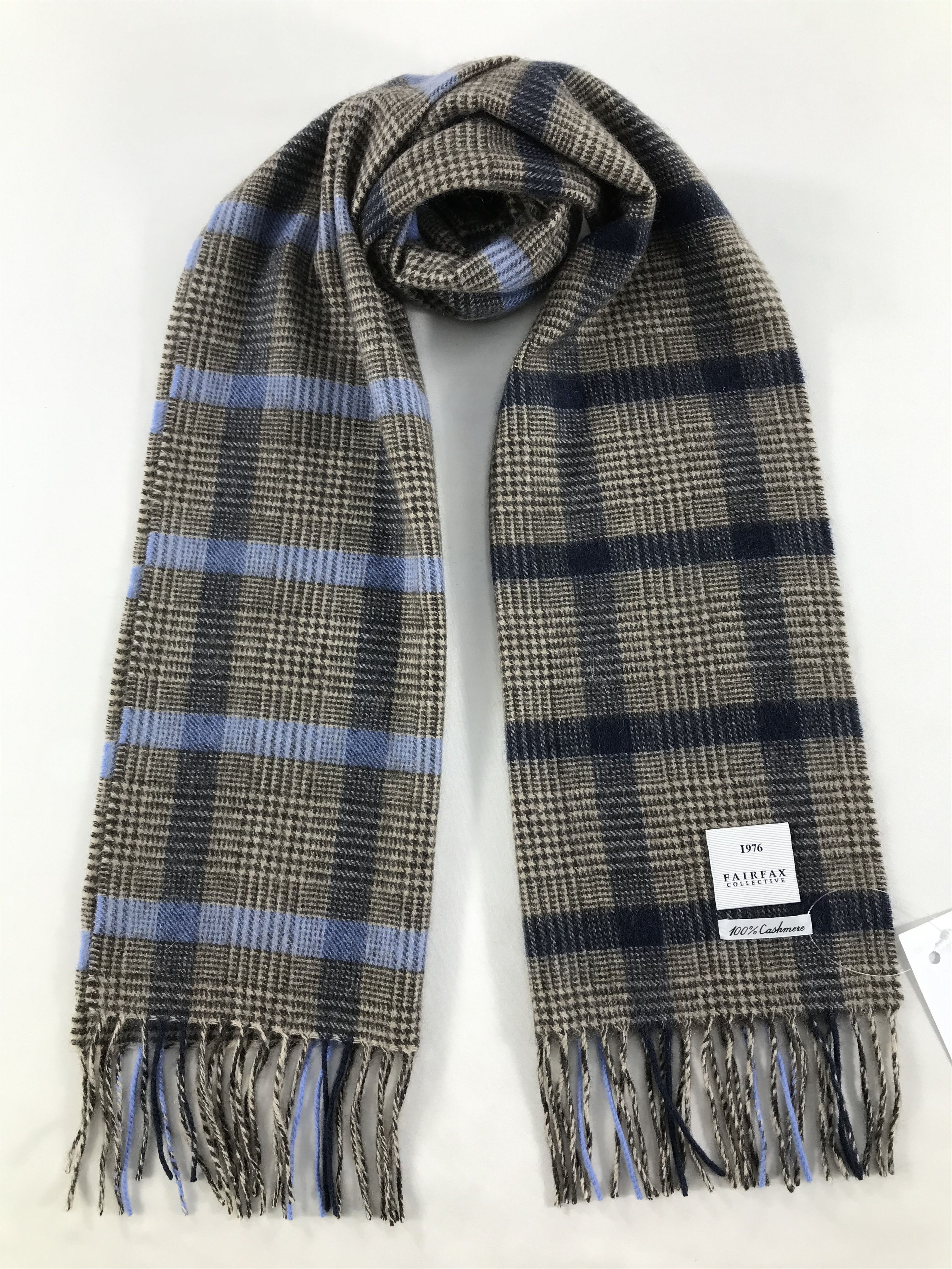 Vintage Vintage Fairfax Scarf/Muffler/Neckwear MF1366 Size ONE SIZE - 1 Thumbnail